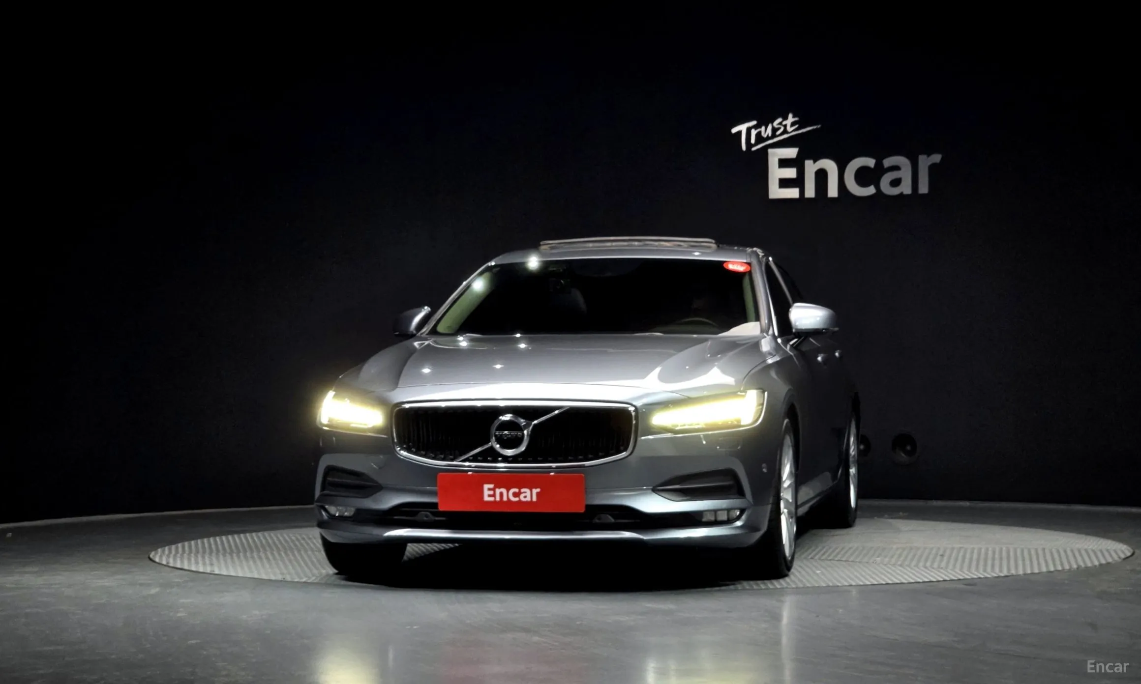 Volvo S90 превью 3