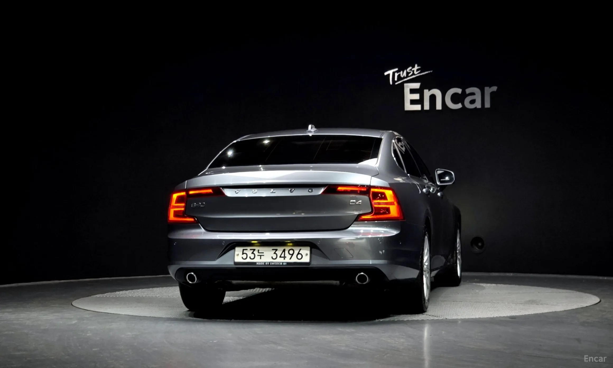 Volvo S90 превью 4
