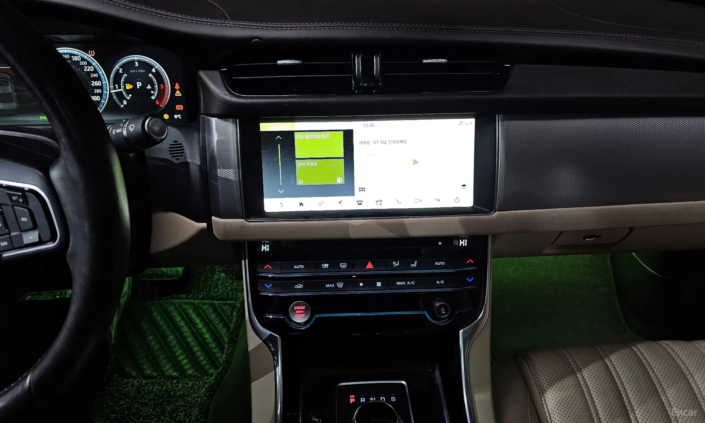 Jaguar XF (x260) превью 14