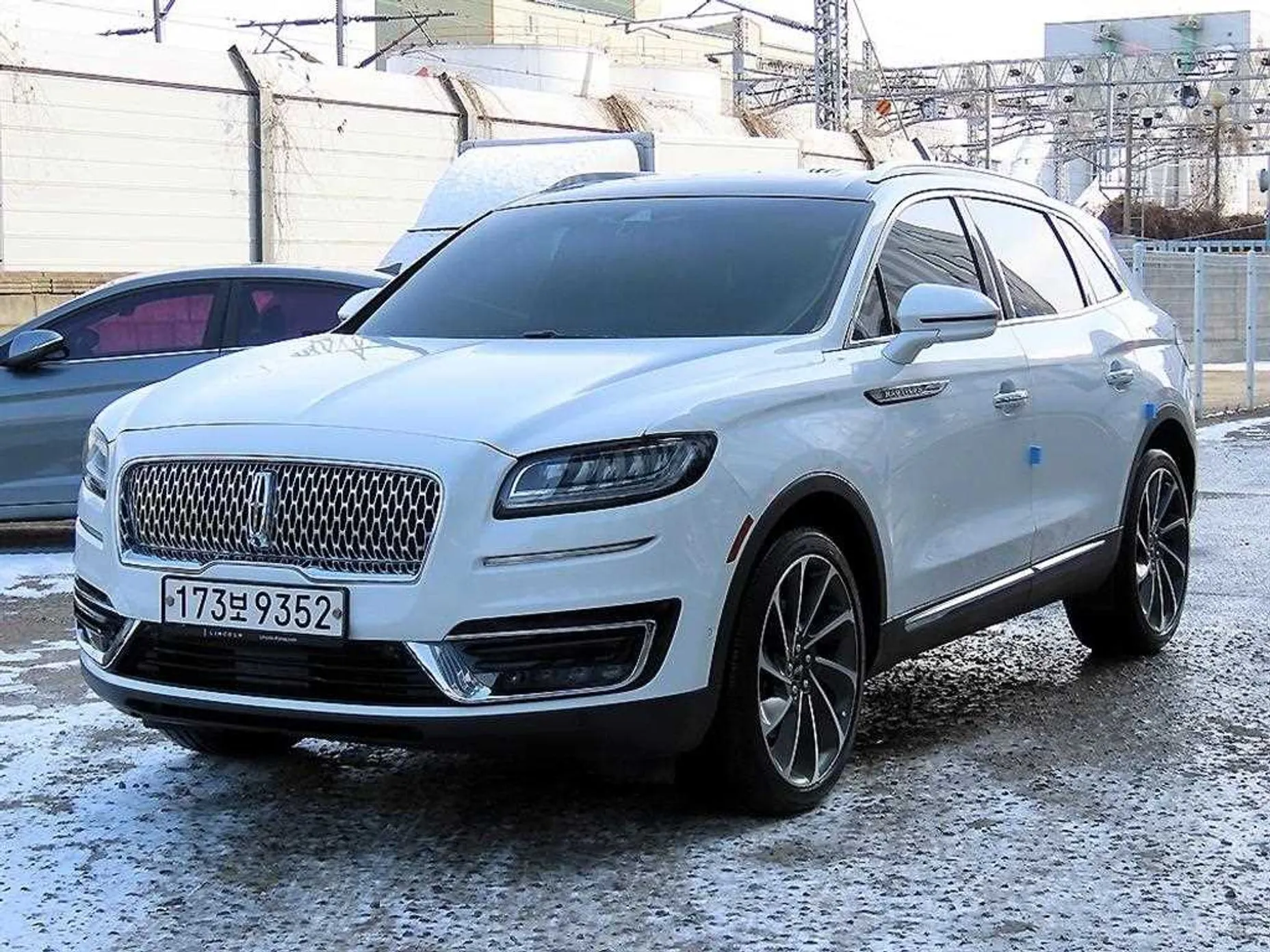 Lincoln Nautilus Gen 1 превью 2