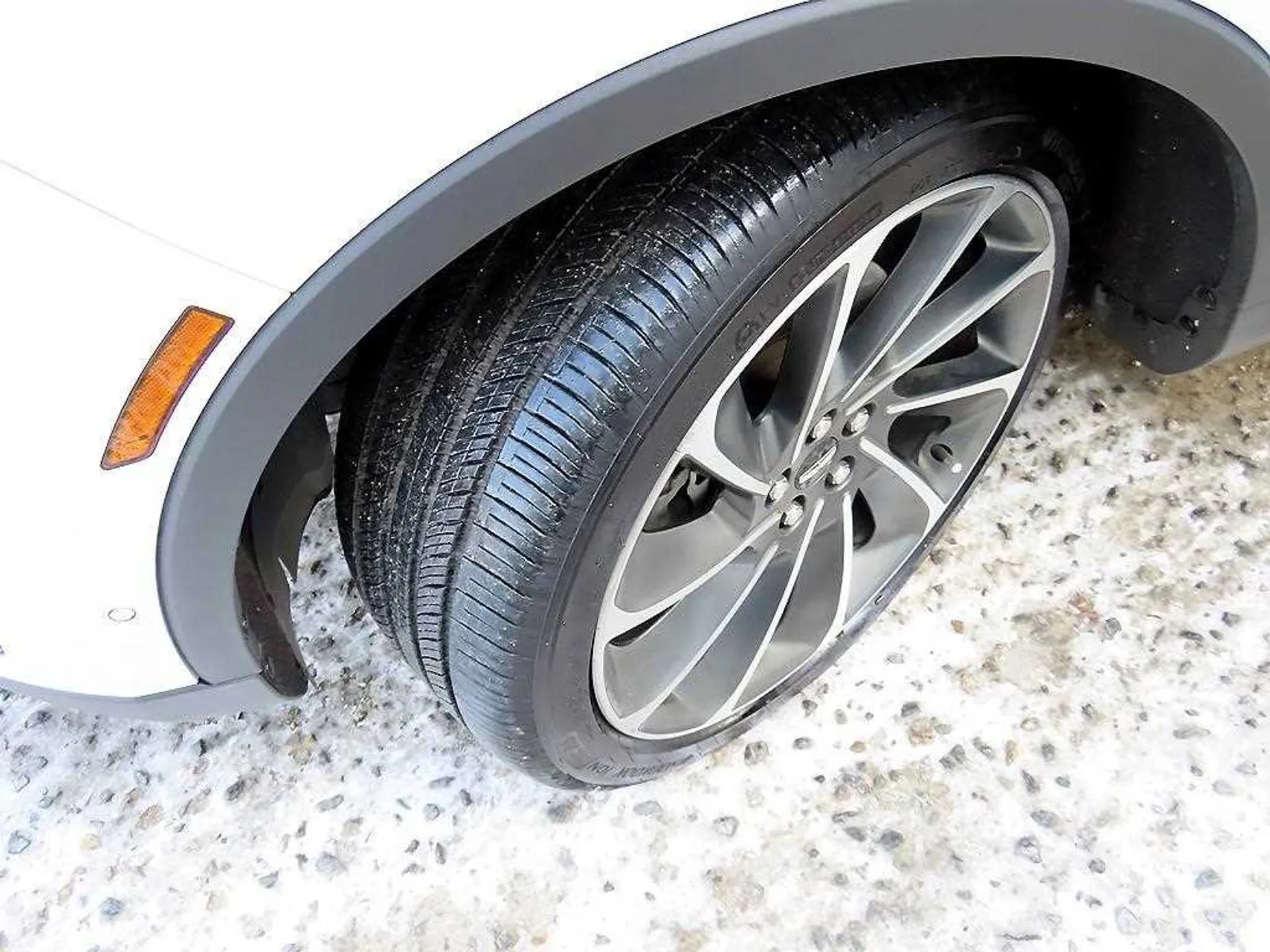 Lincoln Nautilus Gen 1 превью 20