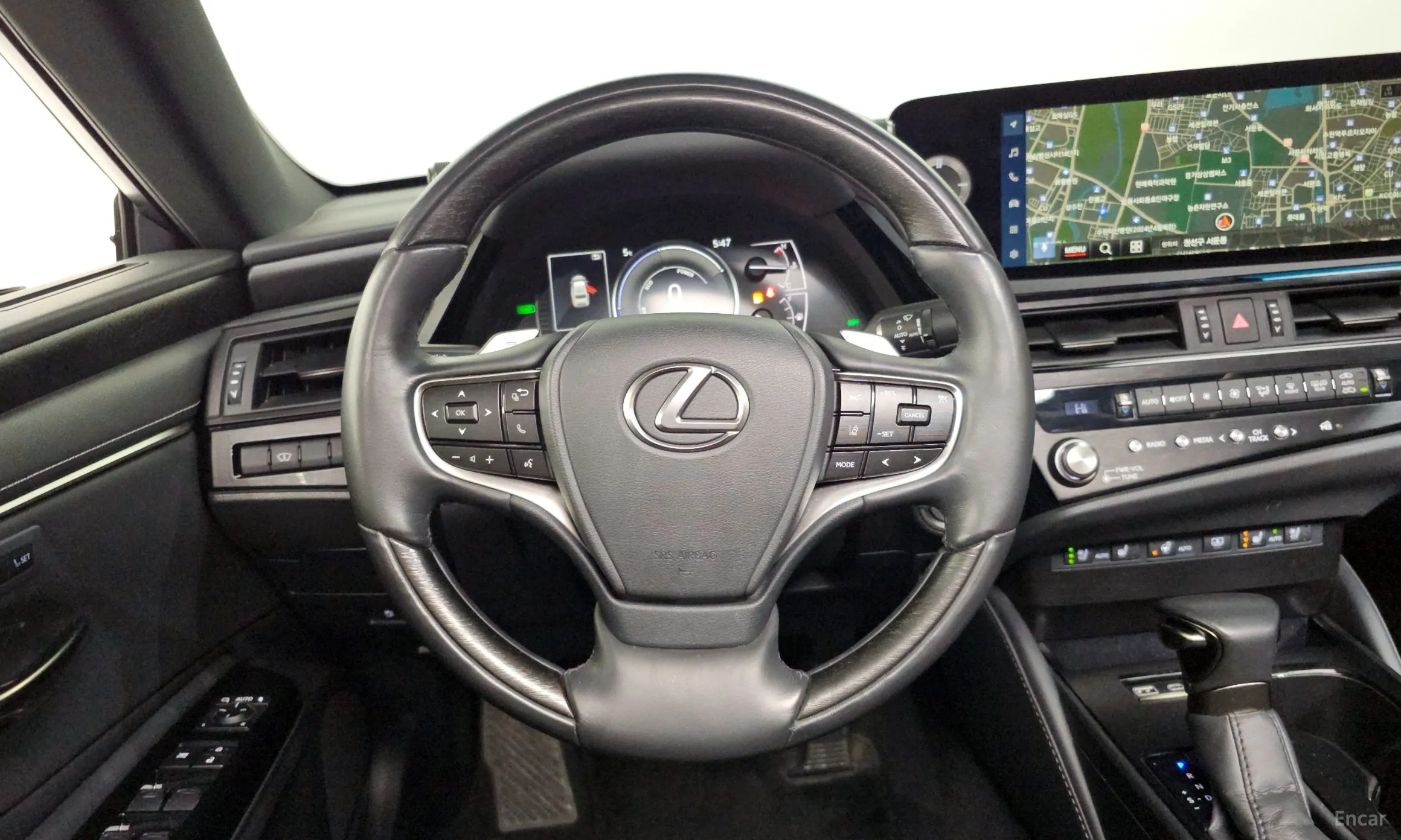 Lexus ES300h 7th Generation превью 13