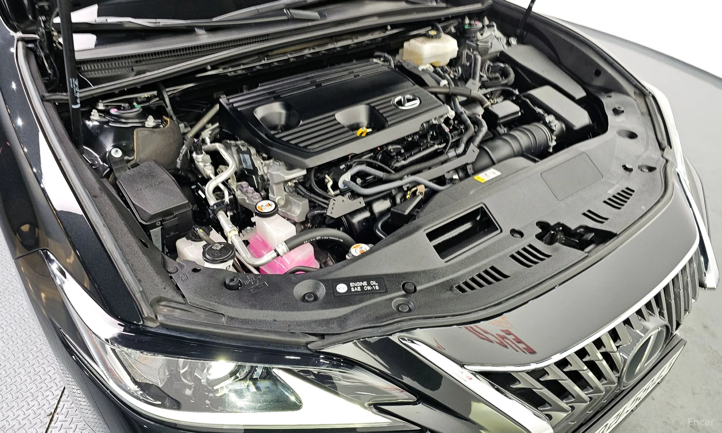 Lexus ES300h 7th Generation превью 6