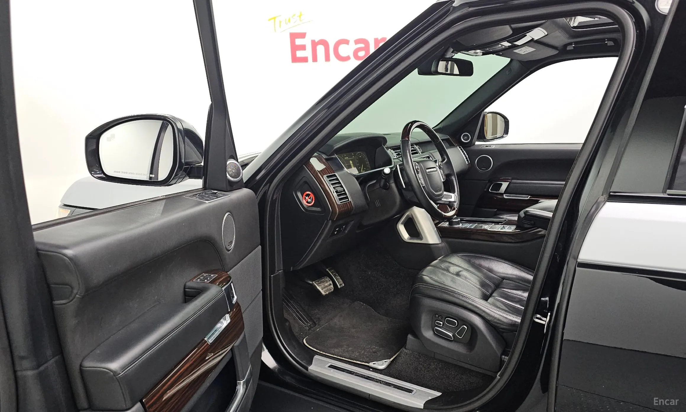 Land Rover Range Rover 4th Generation превью 10