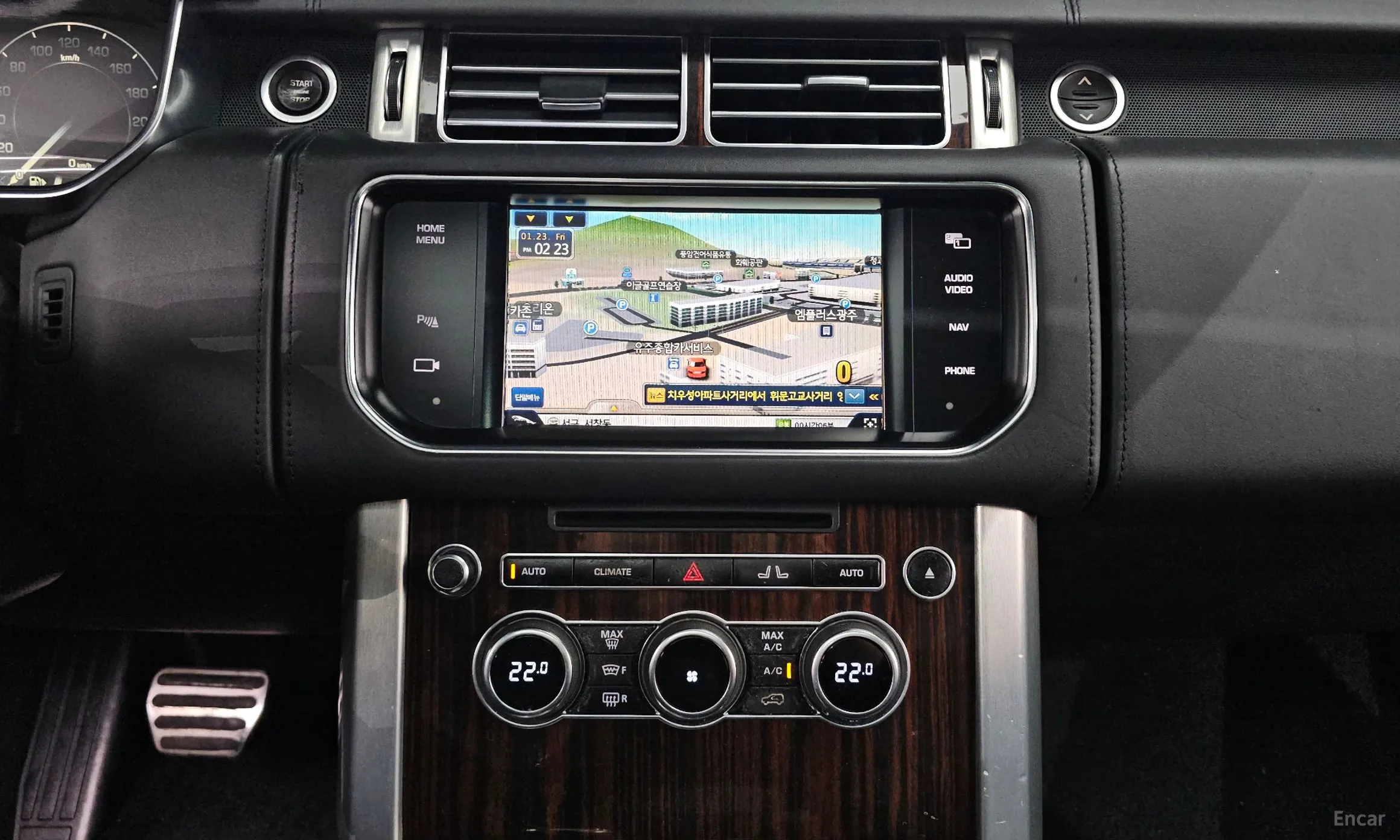 Land Rover Range Rover 4th Generation превью 12
