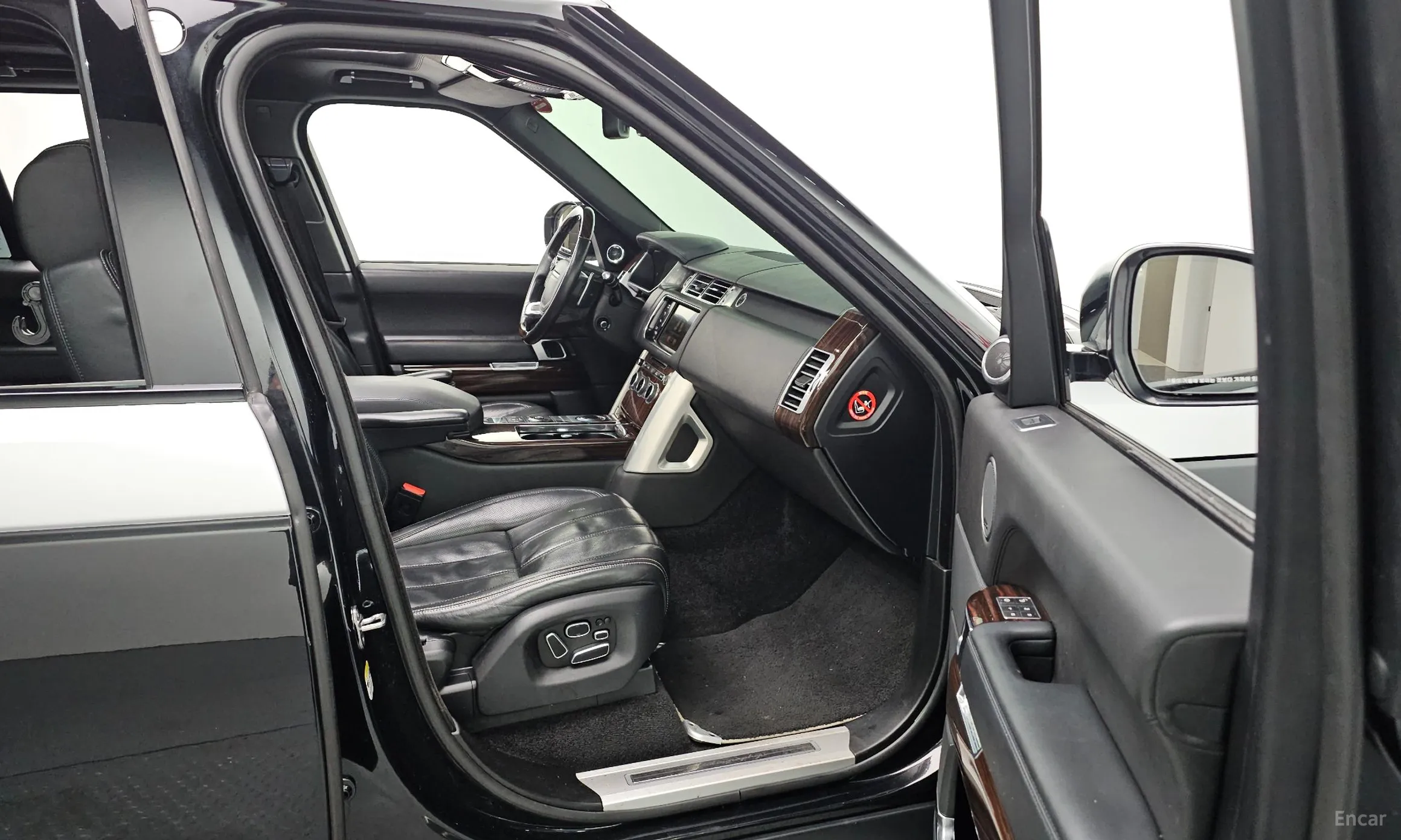 Land Rover Range Rover 4th Generation превью 17