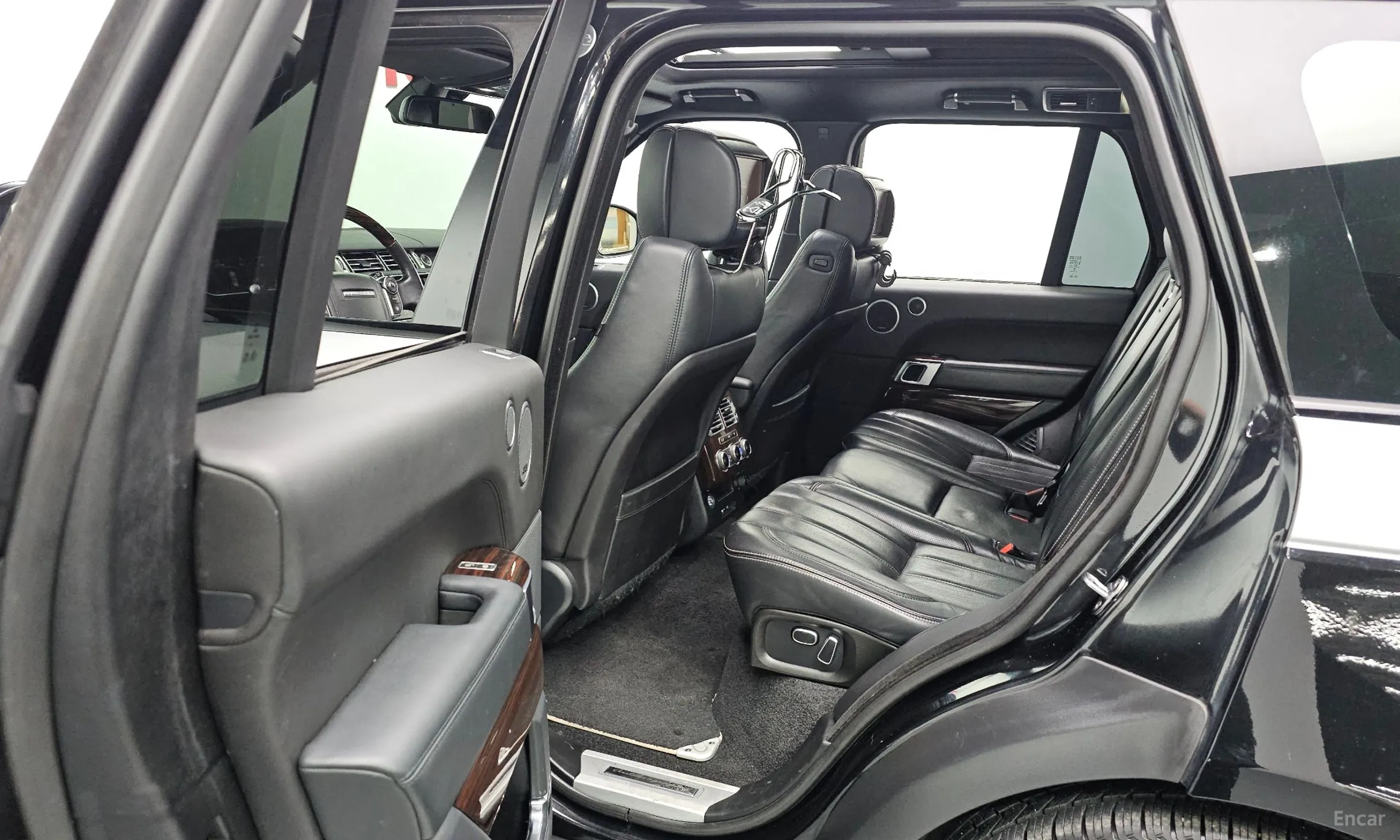 Land Rover Range Rover 4th Generation превью 19