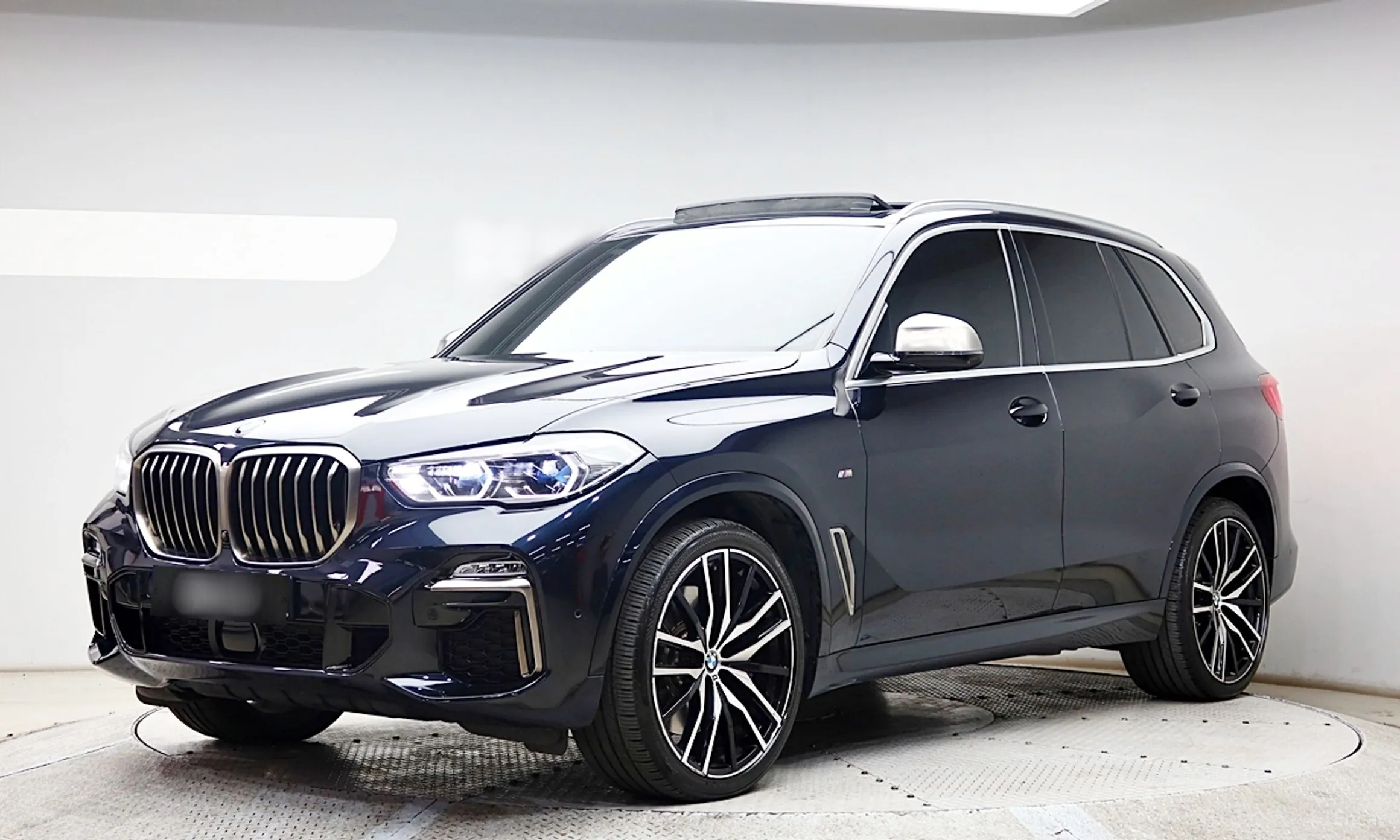 BMW X5 (G05) превью 2