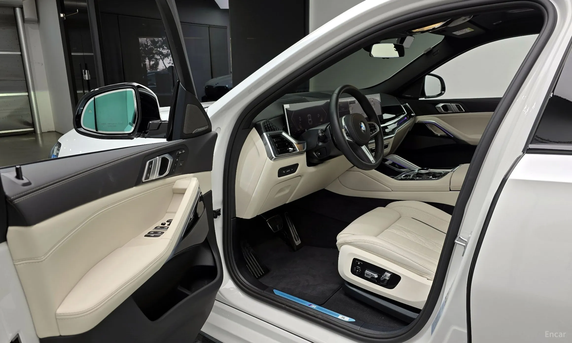 BMW X6 (G06) превью 11