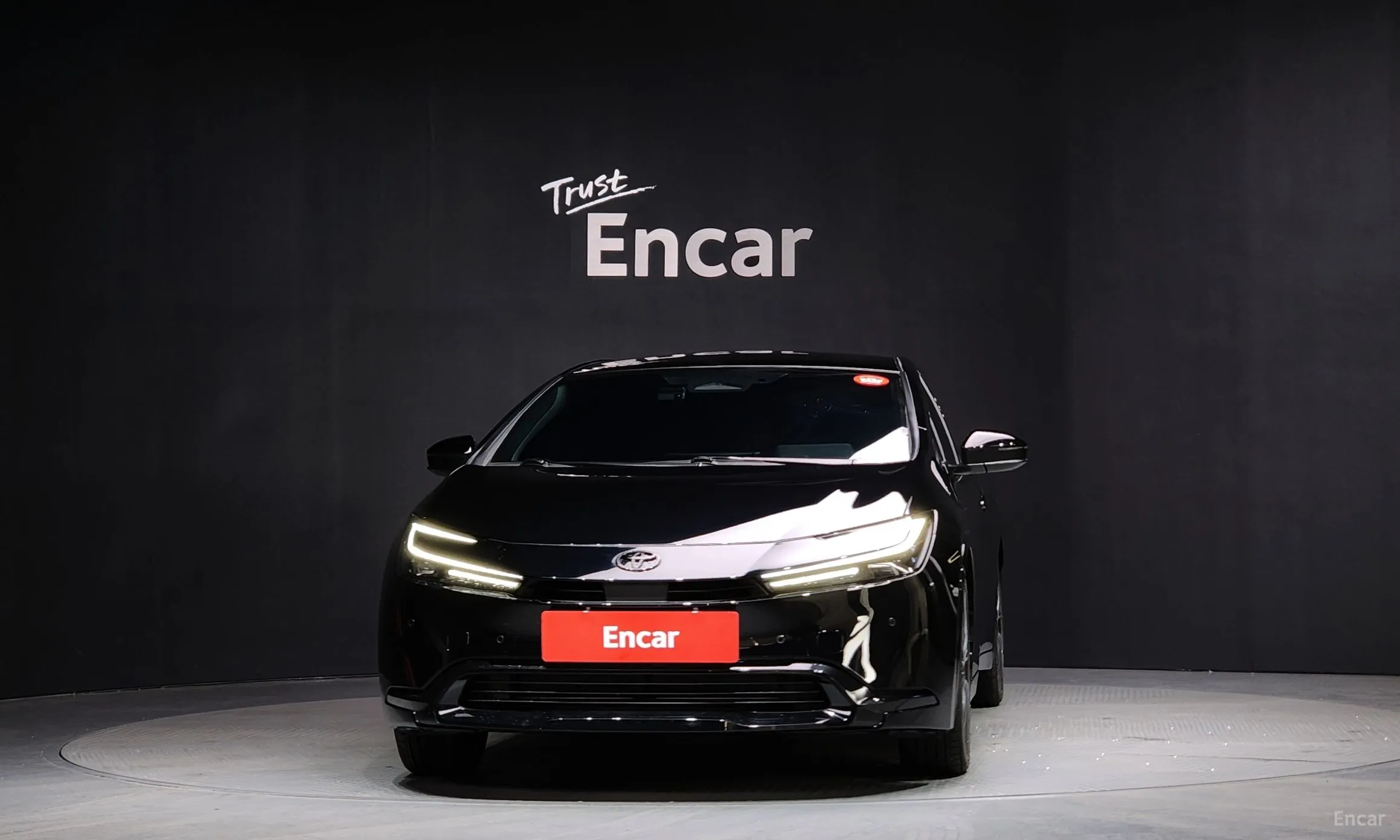 Toyota Prius 5th Generation превью 3
