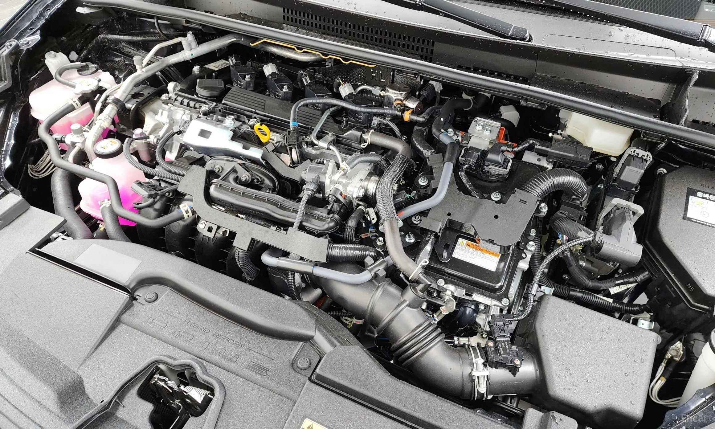 Toyota Prius 5th Generation превью 6