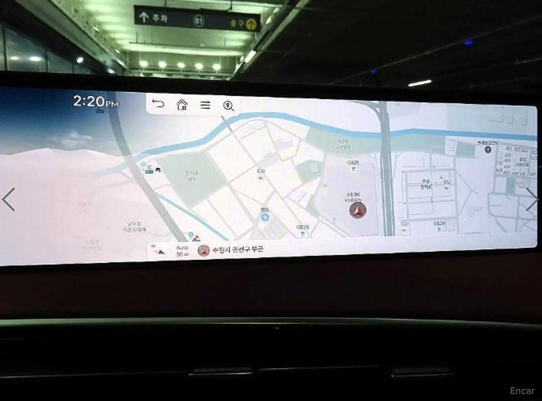 Genesis GV70 превью 13