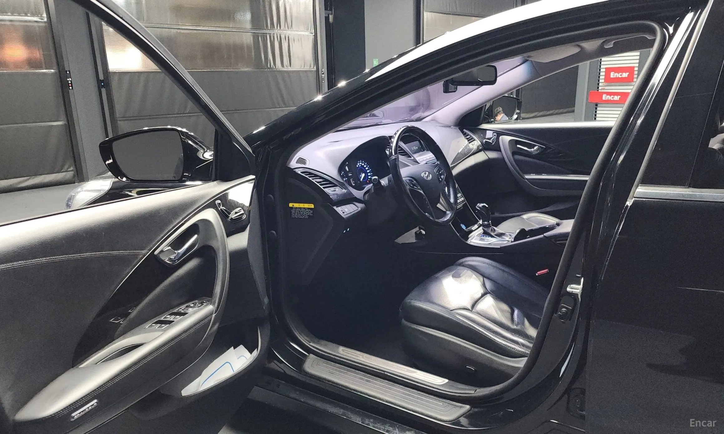 Hyundai Grandeur HG превью 10