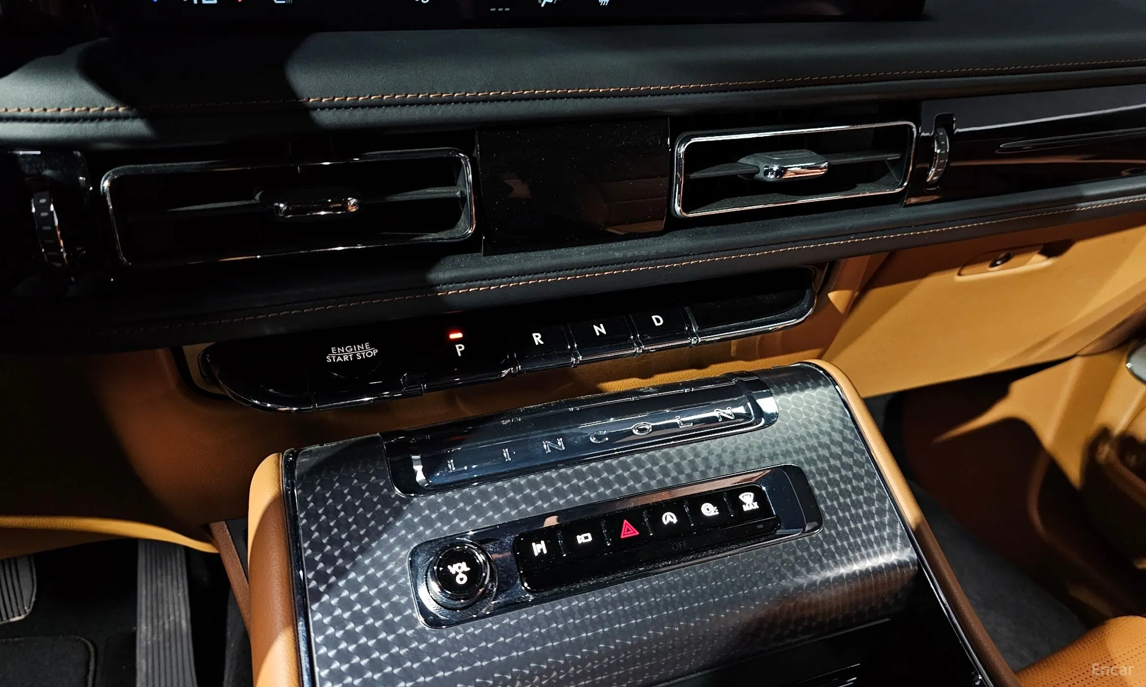 Lincoln Aviator 2nd Generation превью 9