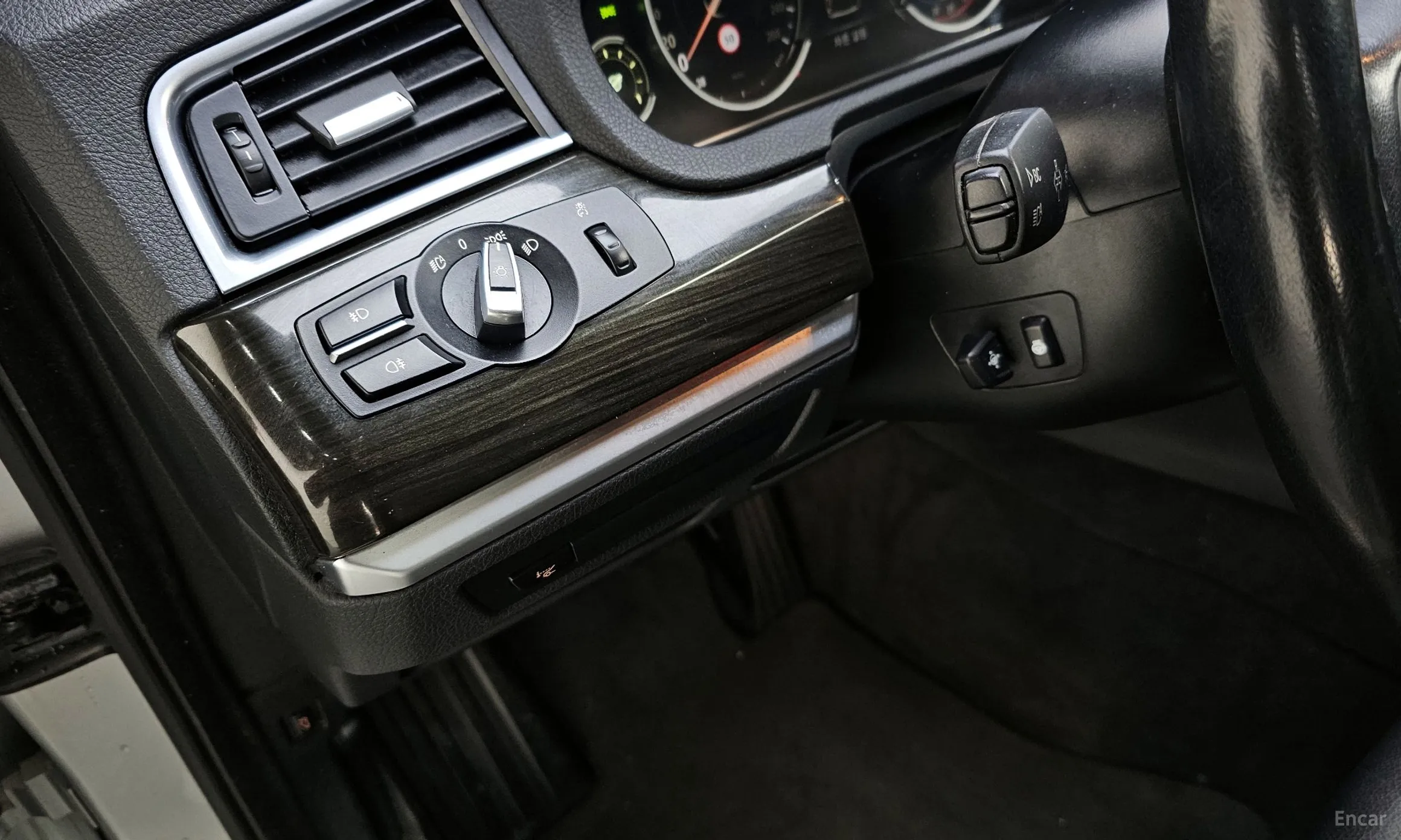 BMW 5 Series GT (F07) превью 16