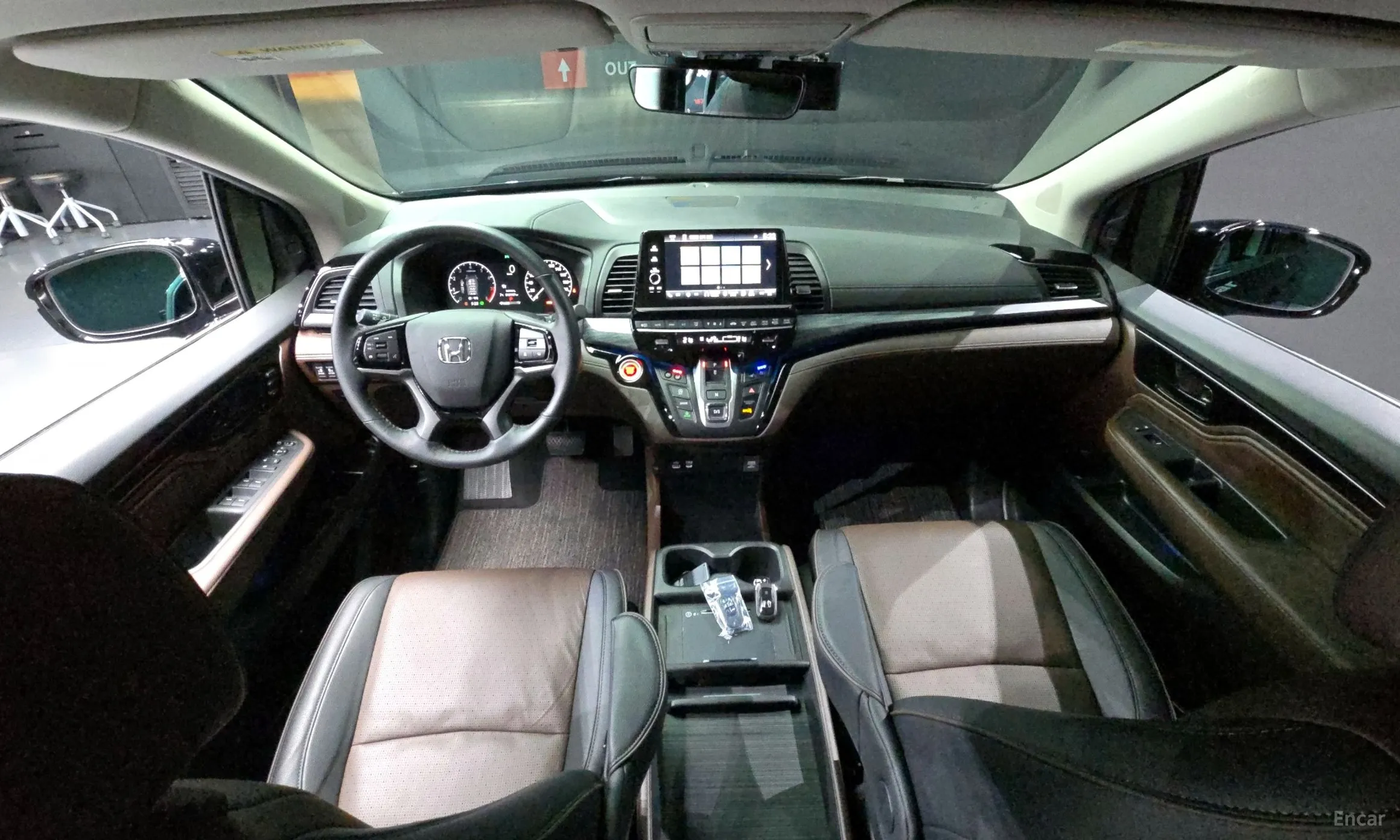 Honda Odyssey превью 7