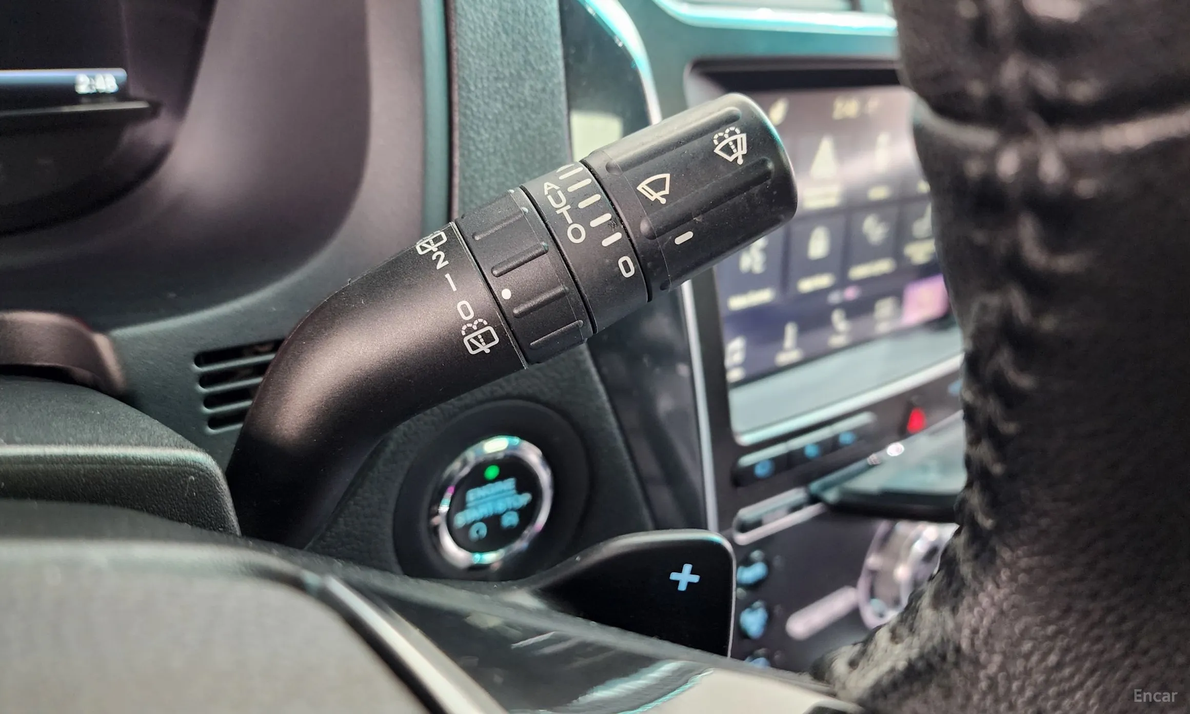 Ford Explorer превью 18