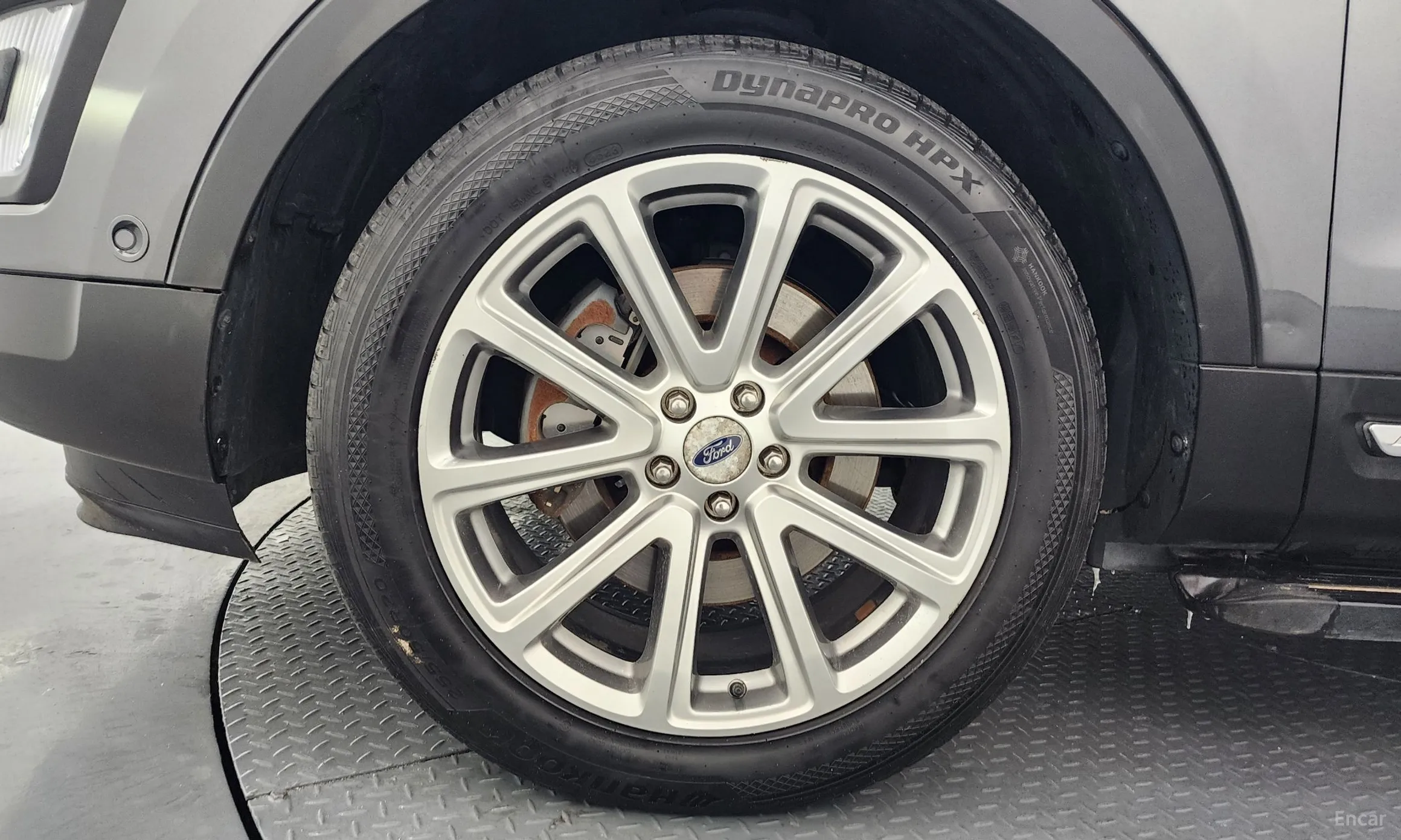 Ford Explorer превью 5
