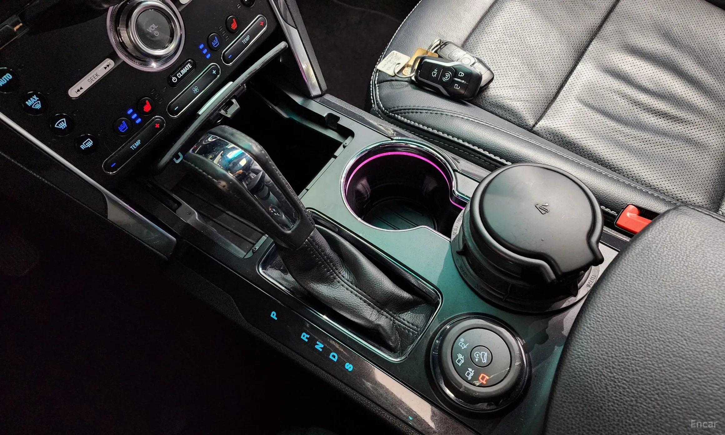 Ford Explorer превью 9
