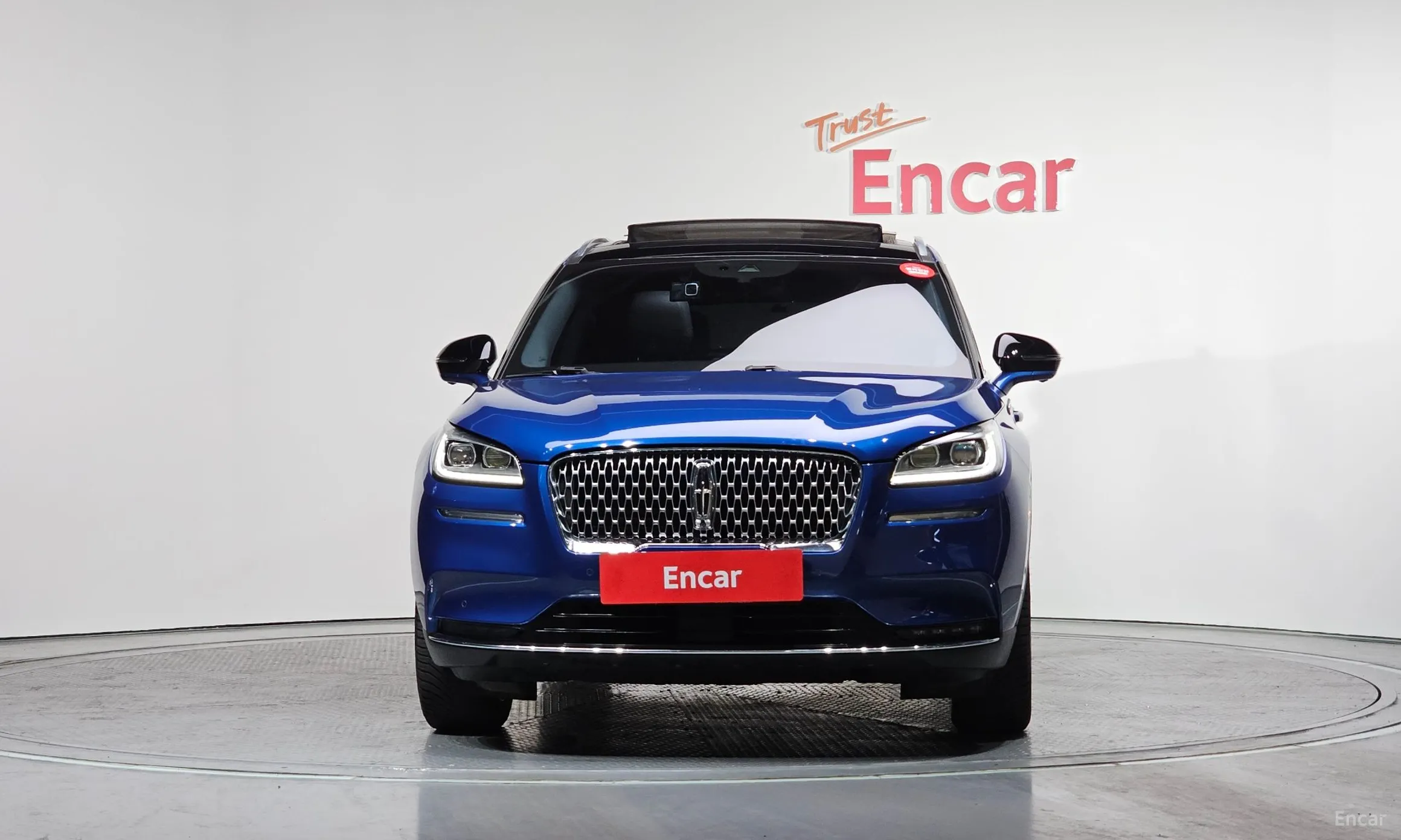 Lincoln Corsair превью 3