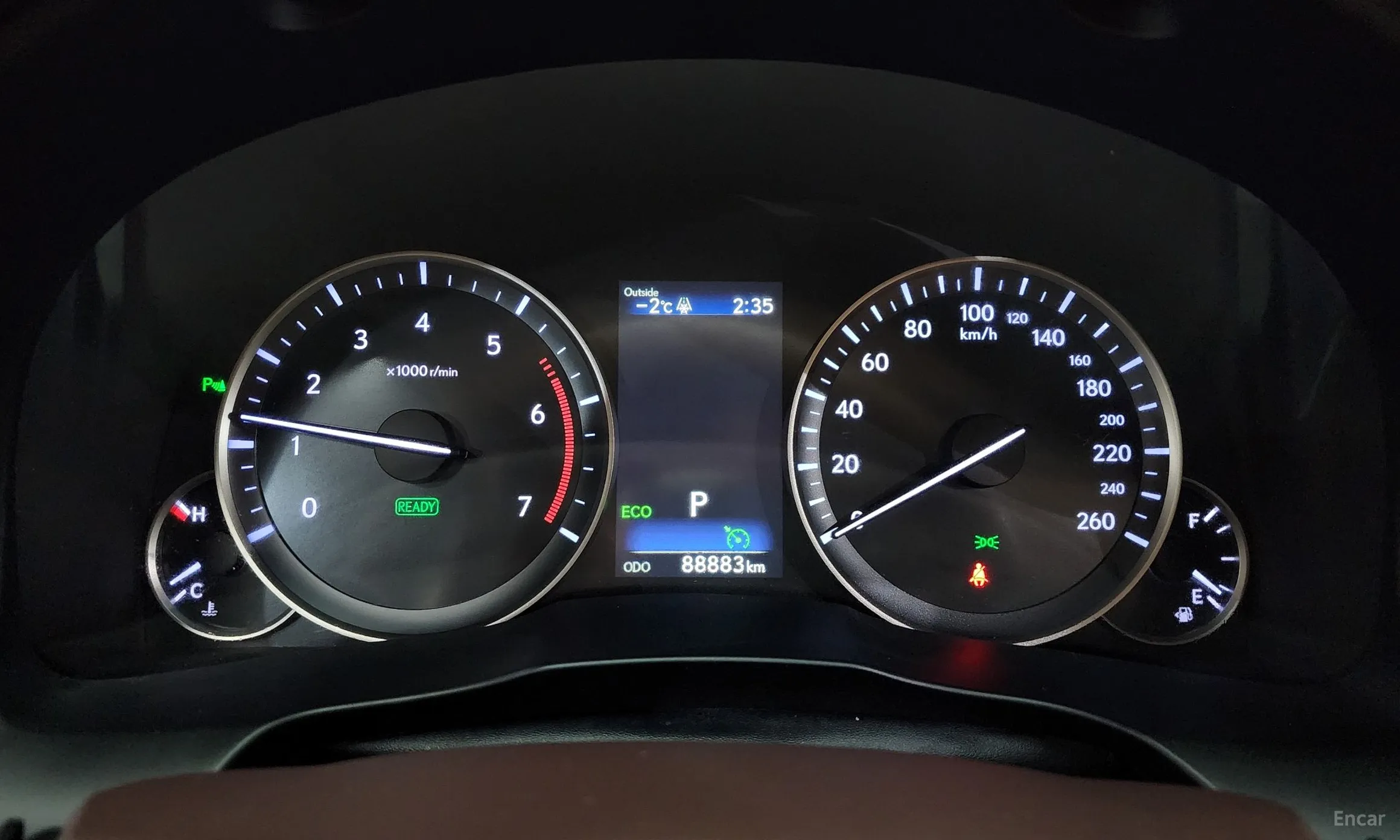 Lexus New ES300h превью 8