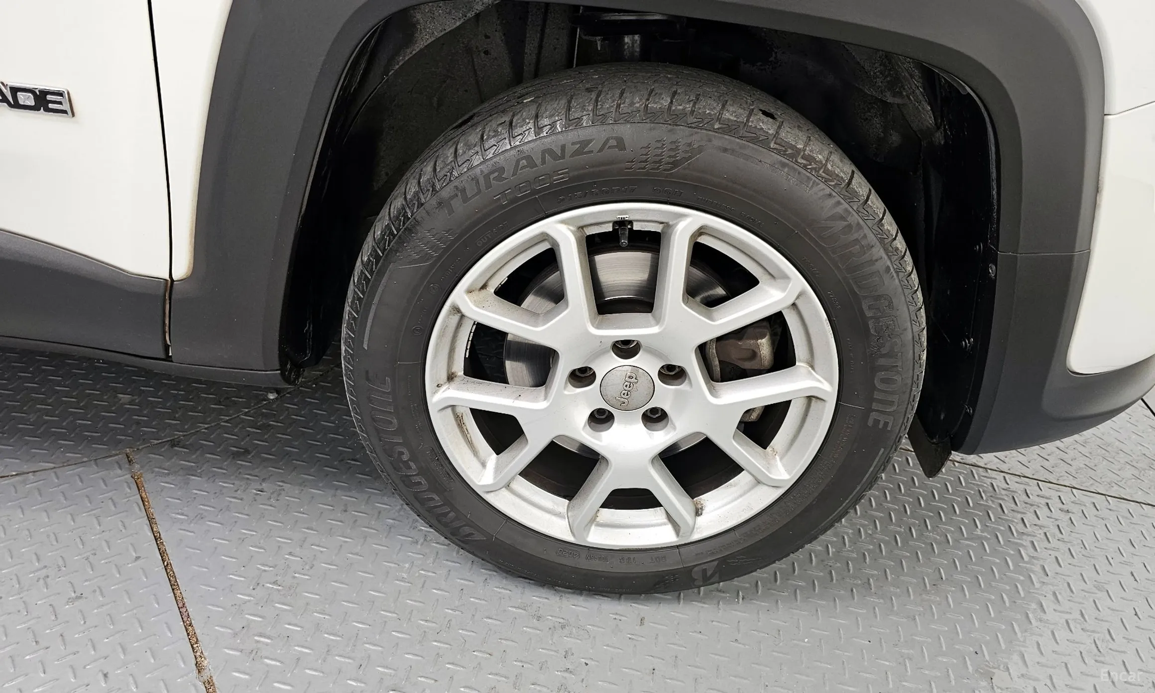 Jeep Renegade превью 5