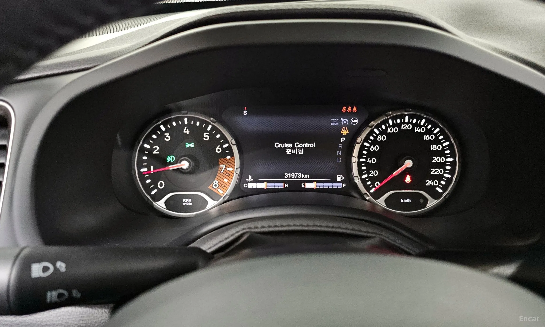 Jeep Renegade превью 8