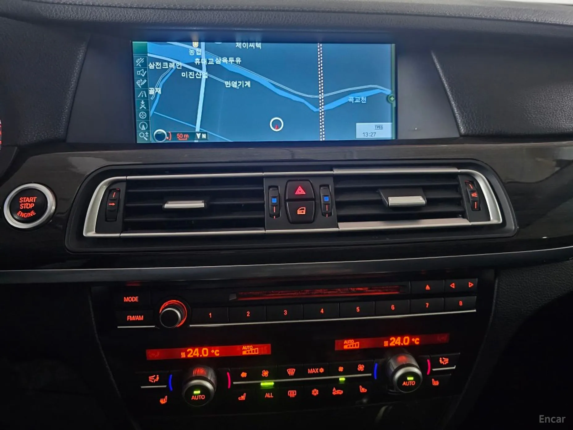 BMW 7 Series (F01) превью 11