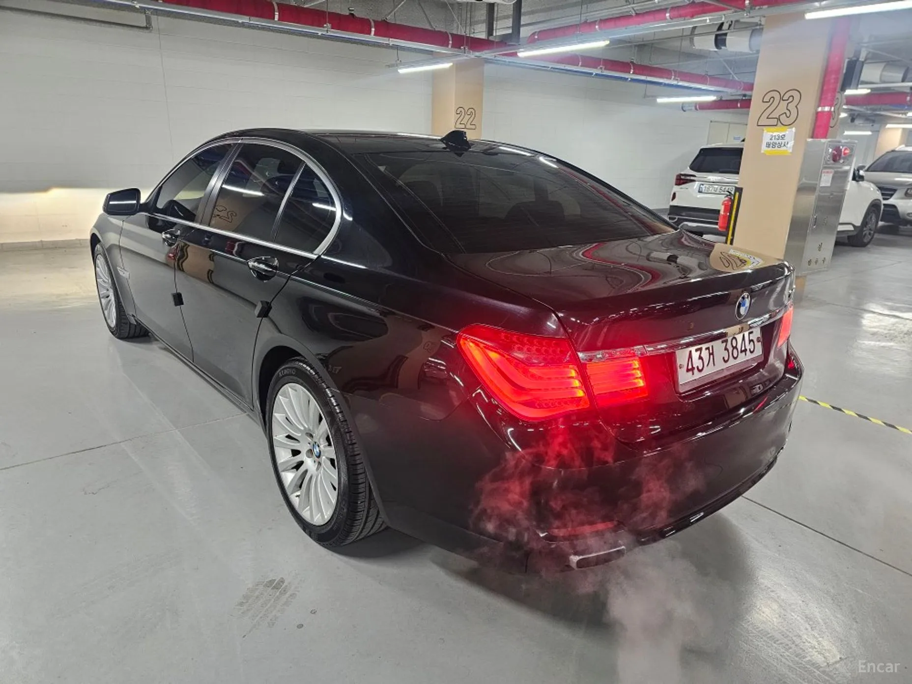 BMW 7 Series (F01) превью 4