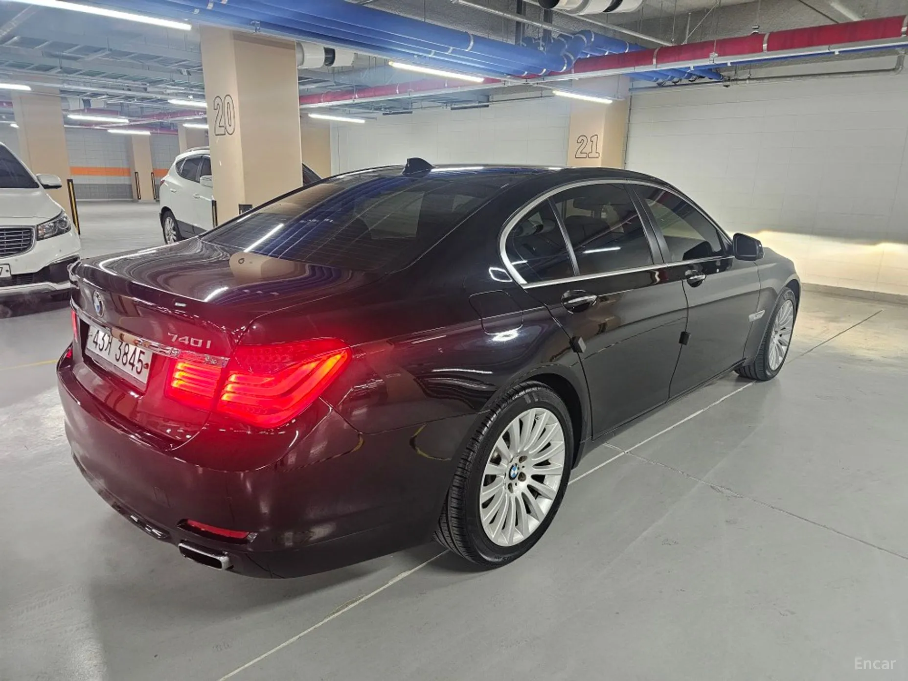 BMW 7 Series (F01) превью 5