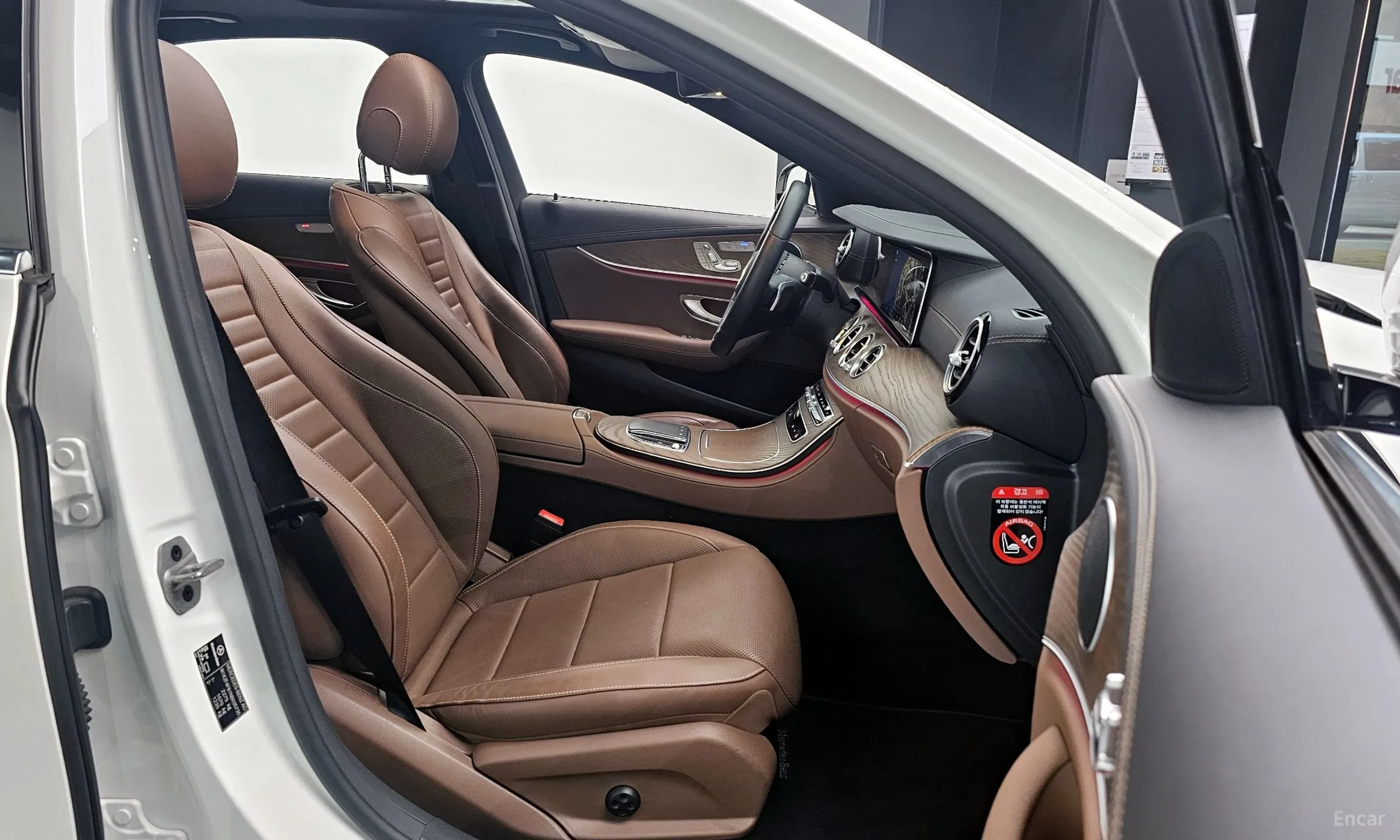 Mercedes Benz E-Class W213 превью 10