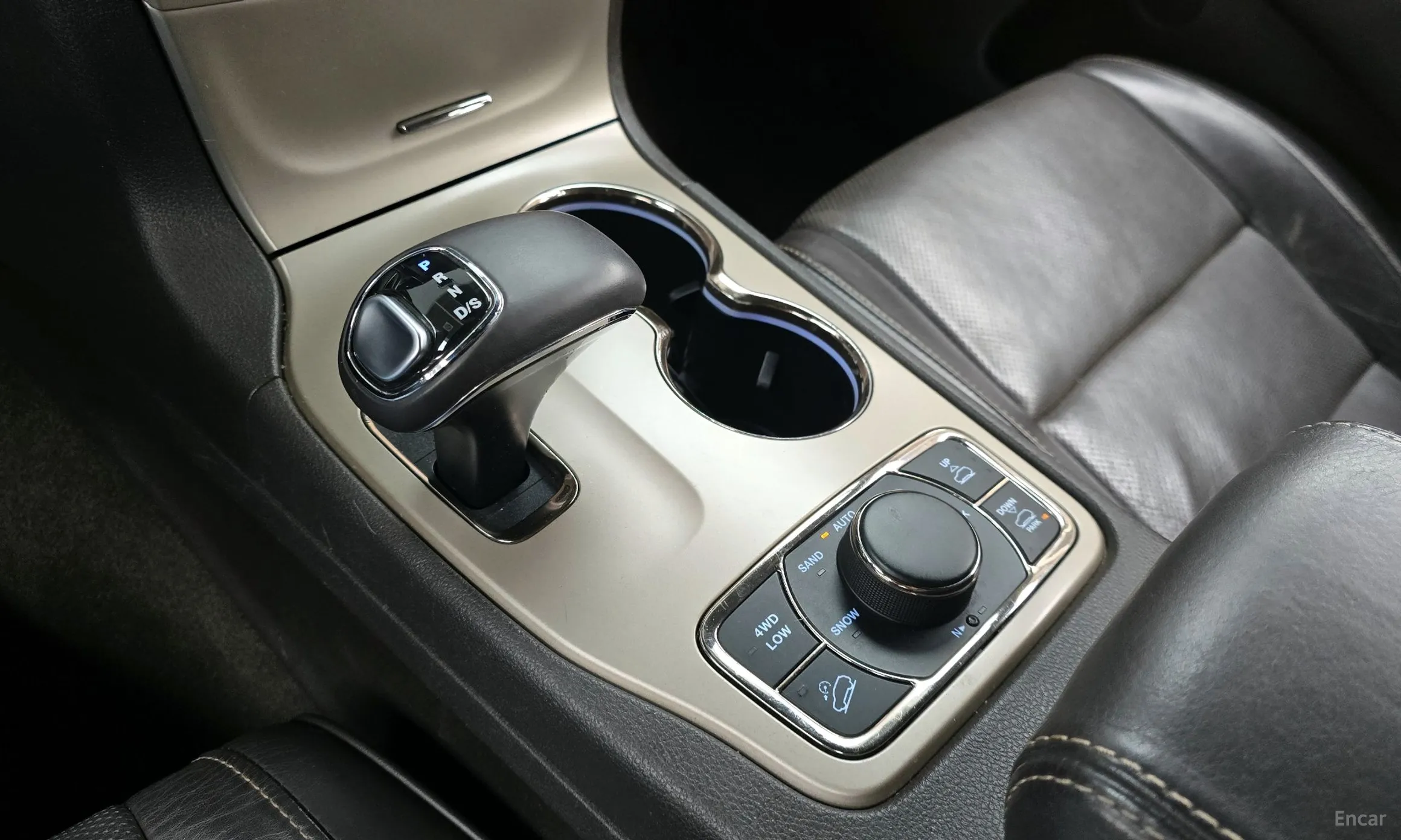 Jeep Grand Cherokee превью 9