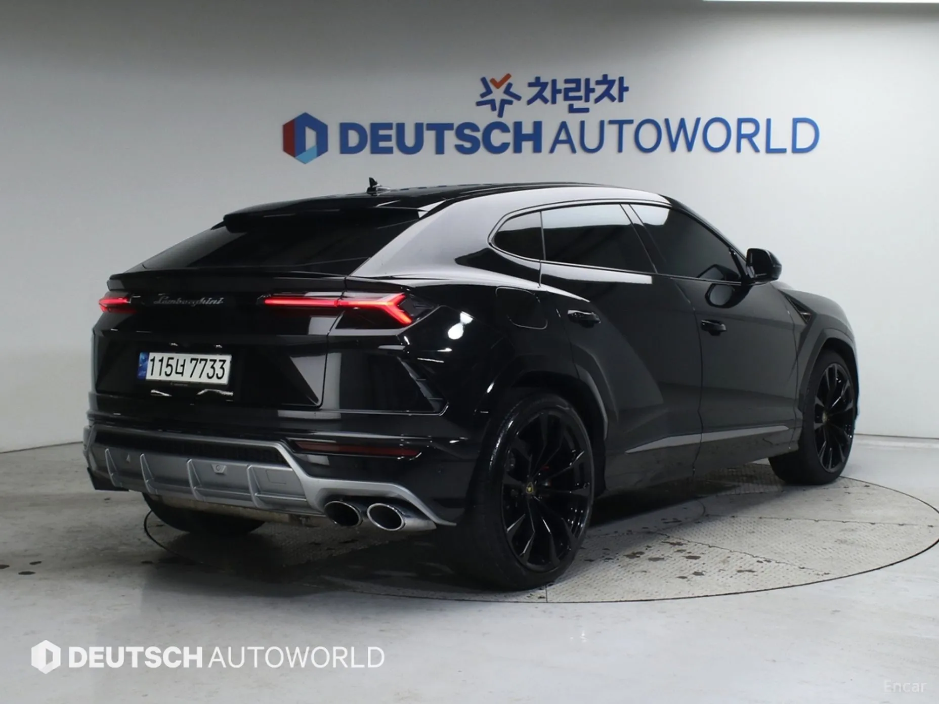 Lamborghini Urus превью 2