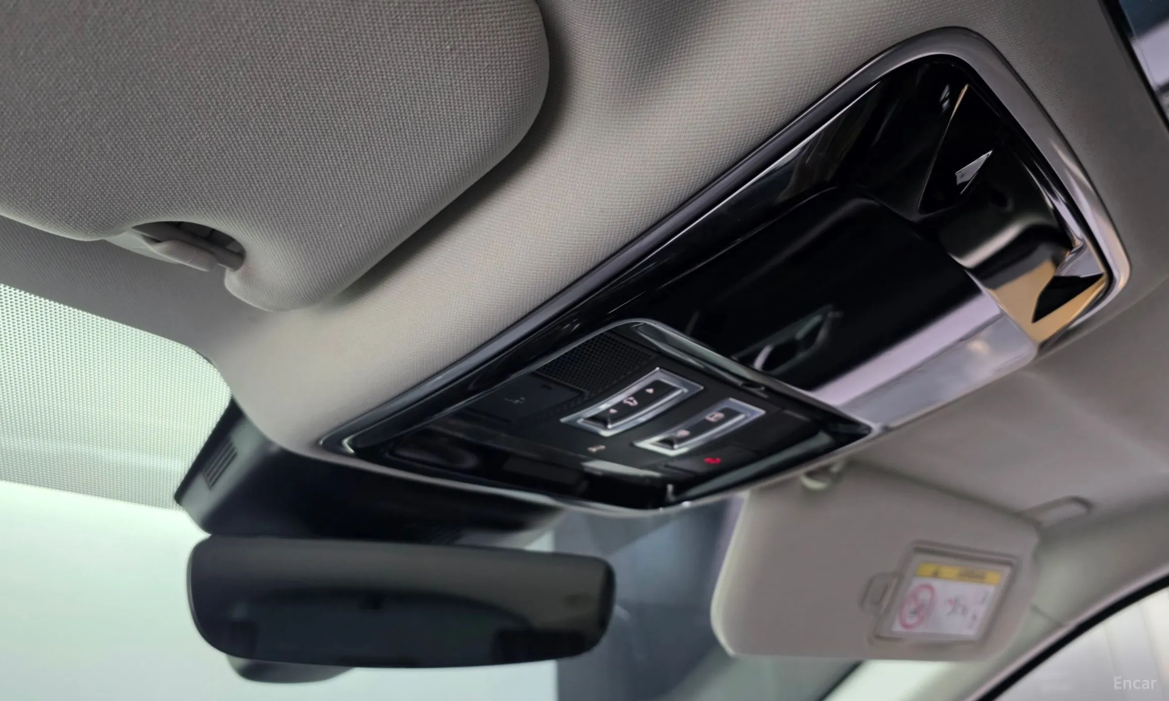 Land Rover Range Rover Bella превью 17