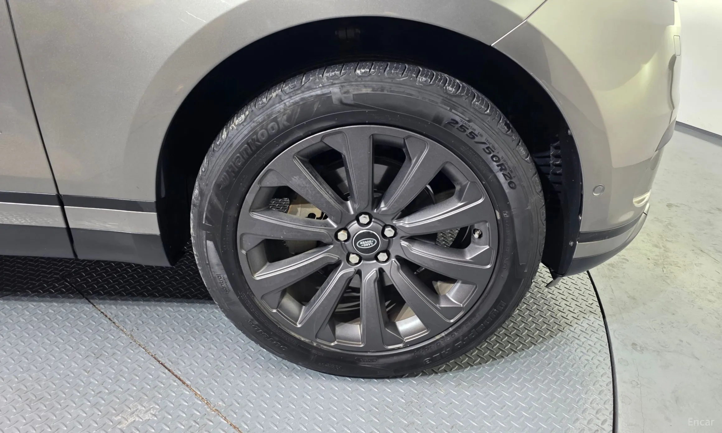 Land Rover Range Rover Bella превью 5