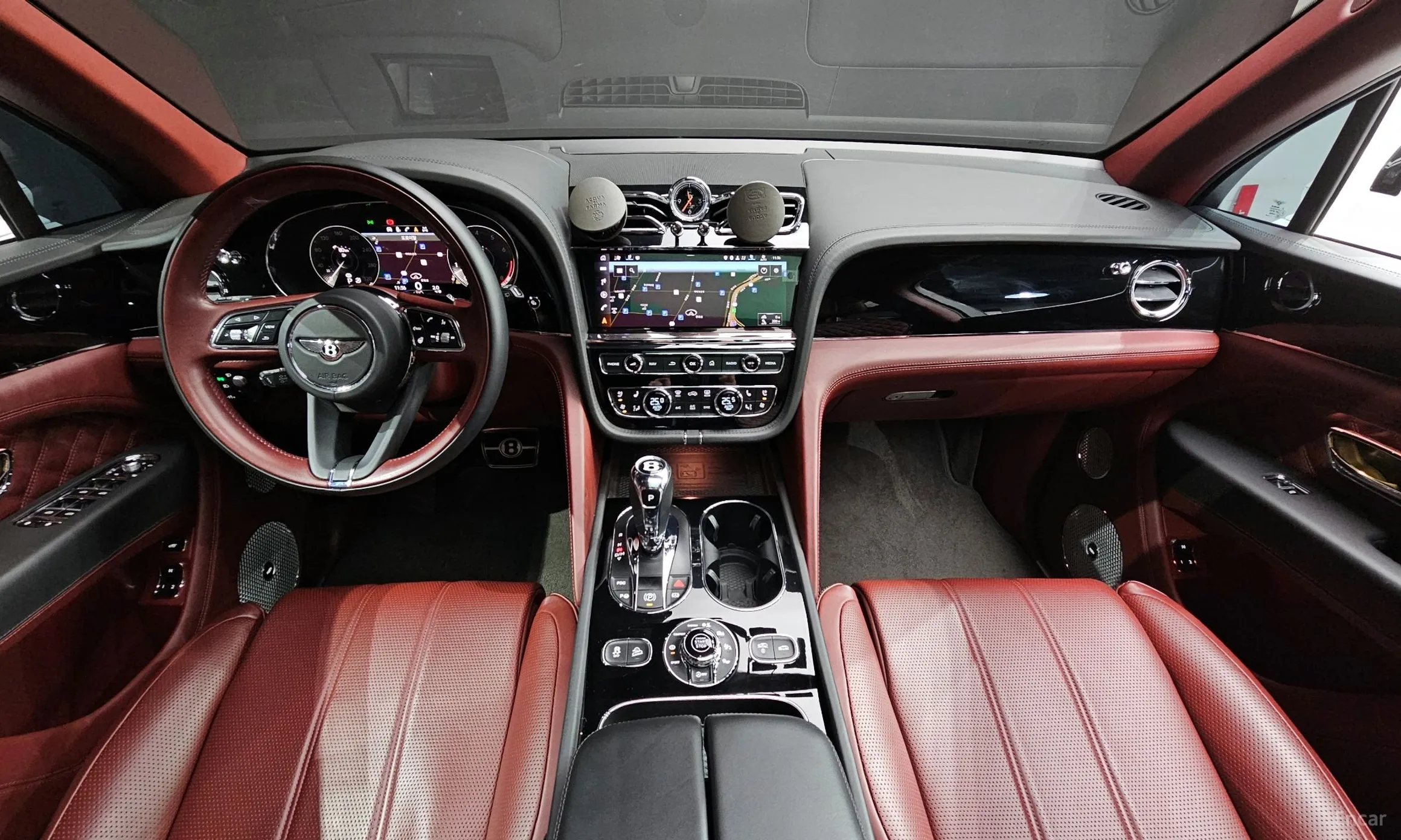 Bentley Bentayga превью 7
