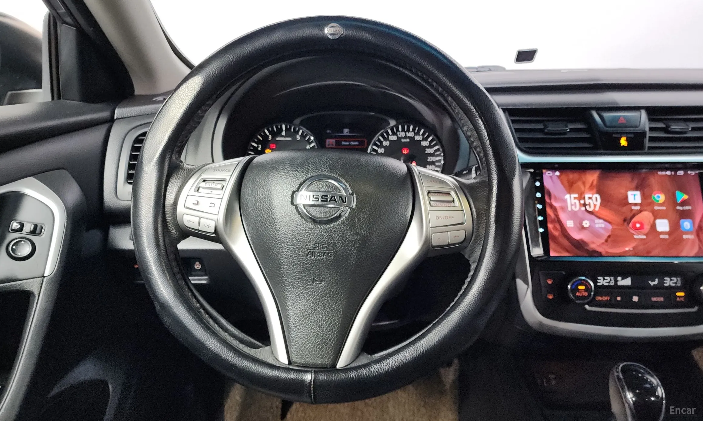 Nissan Altima превью 13