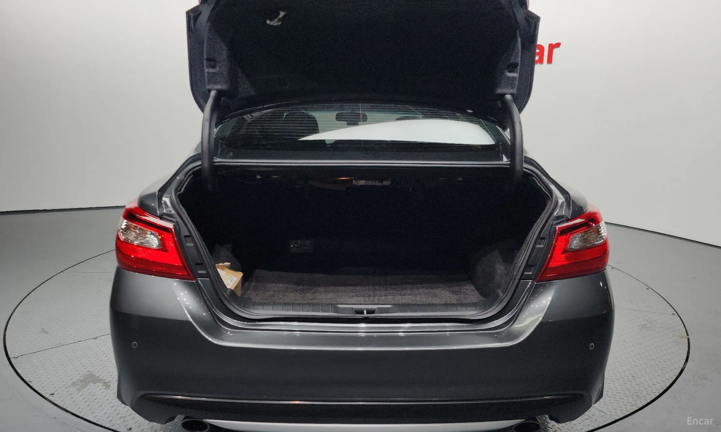 Nissan Altima превью 20