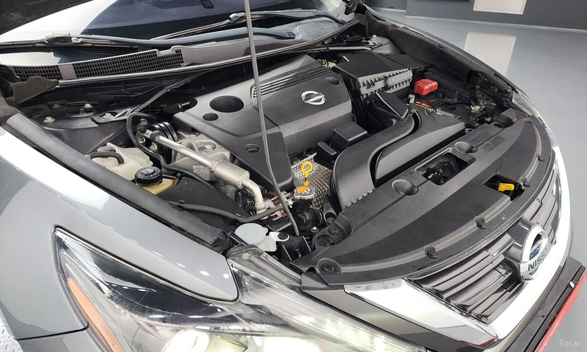 Nissan Altima превью 6