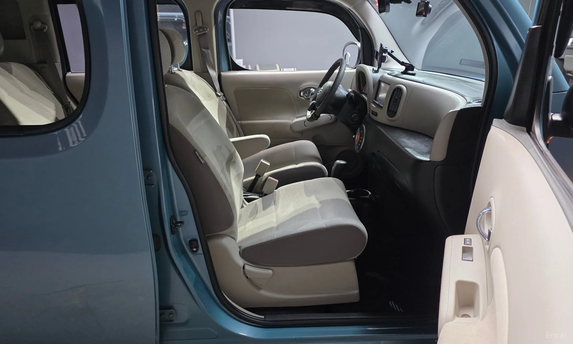 Nissan Cube превью 11