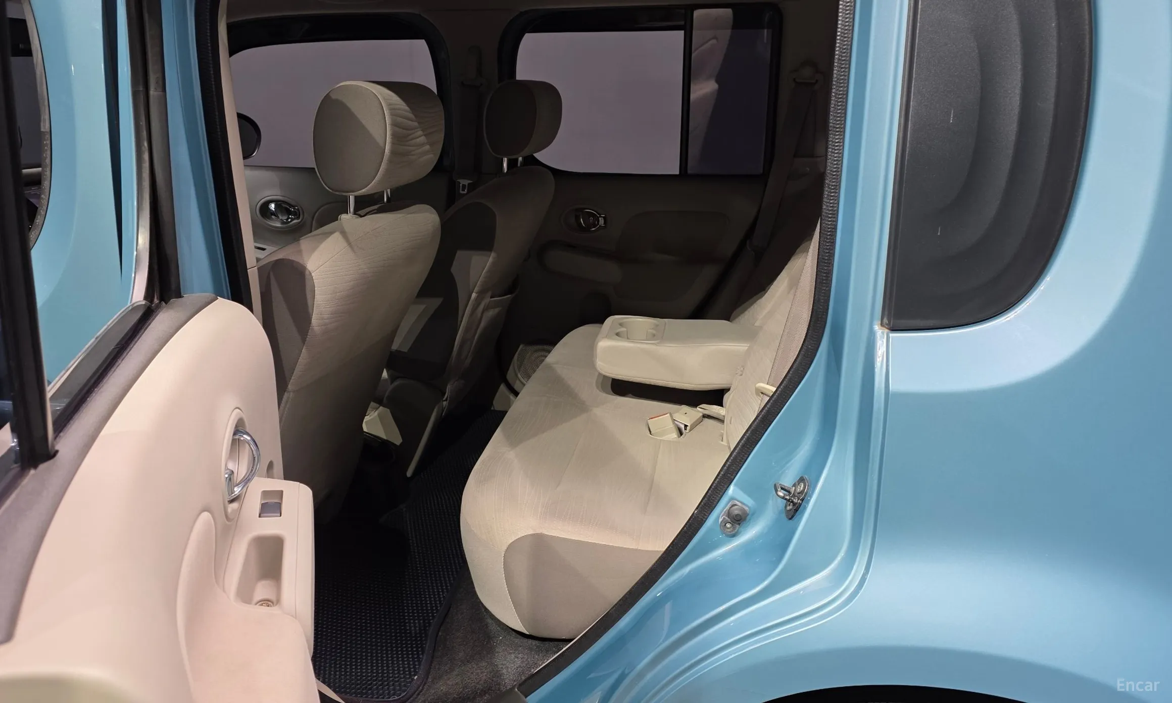 Nissan Cube превью 12