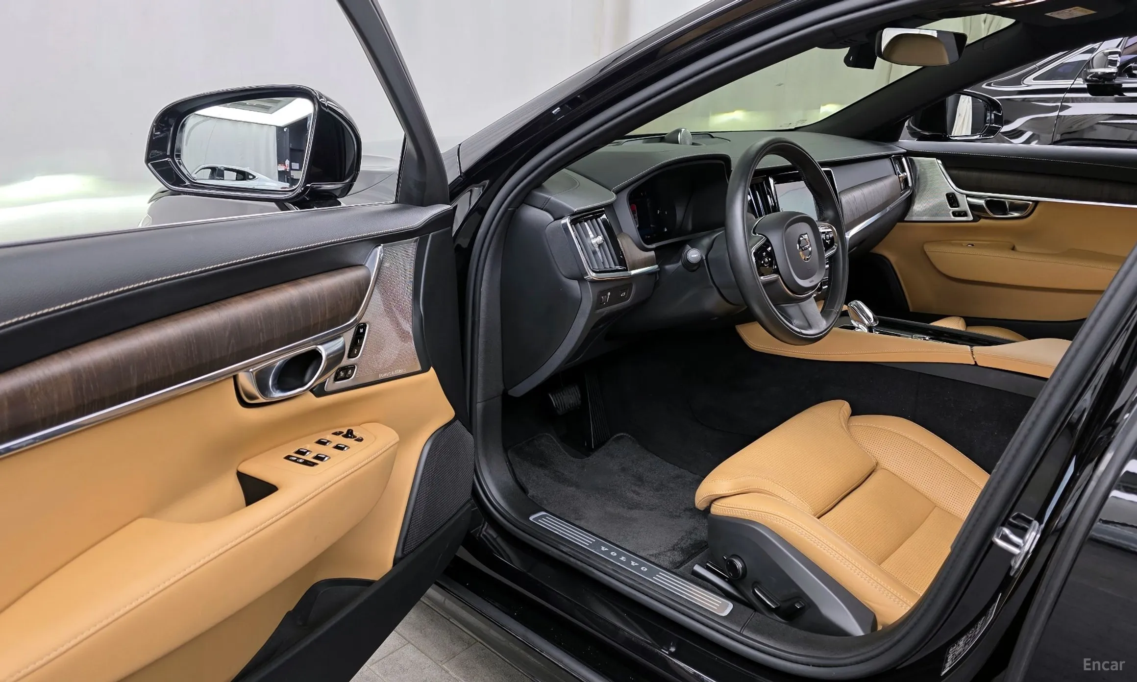 Volvo S90 превью 10