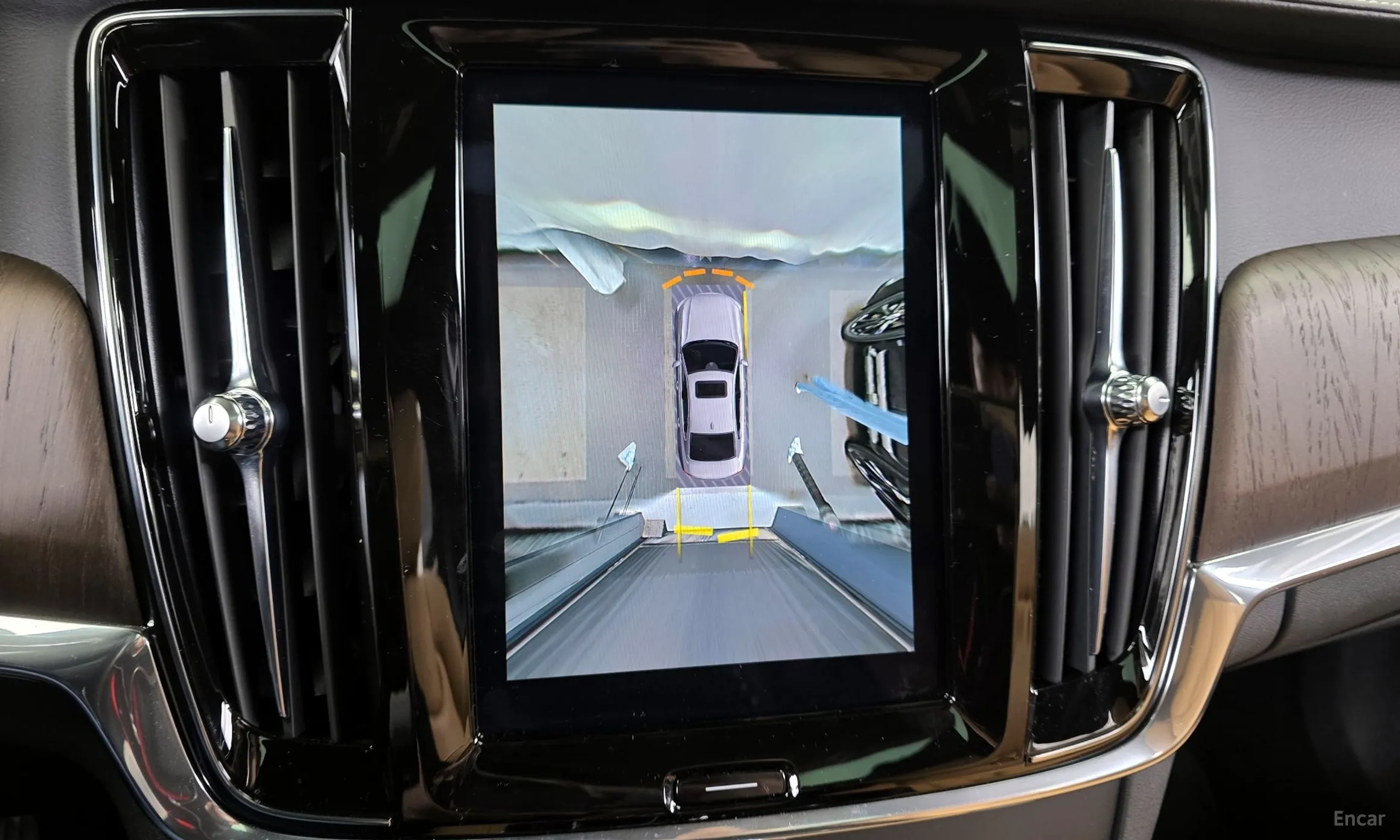 Volvo S90 превью 15