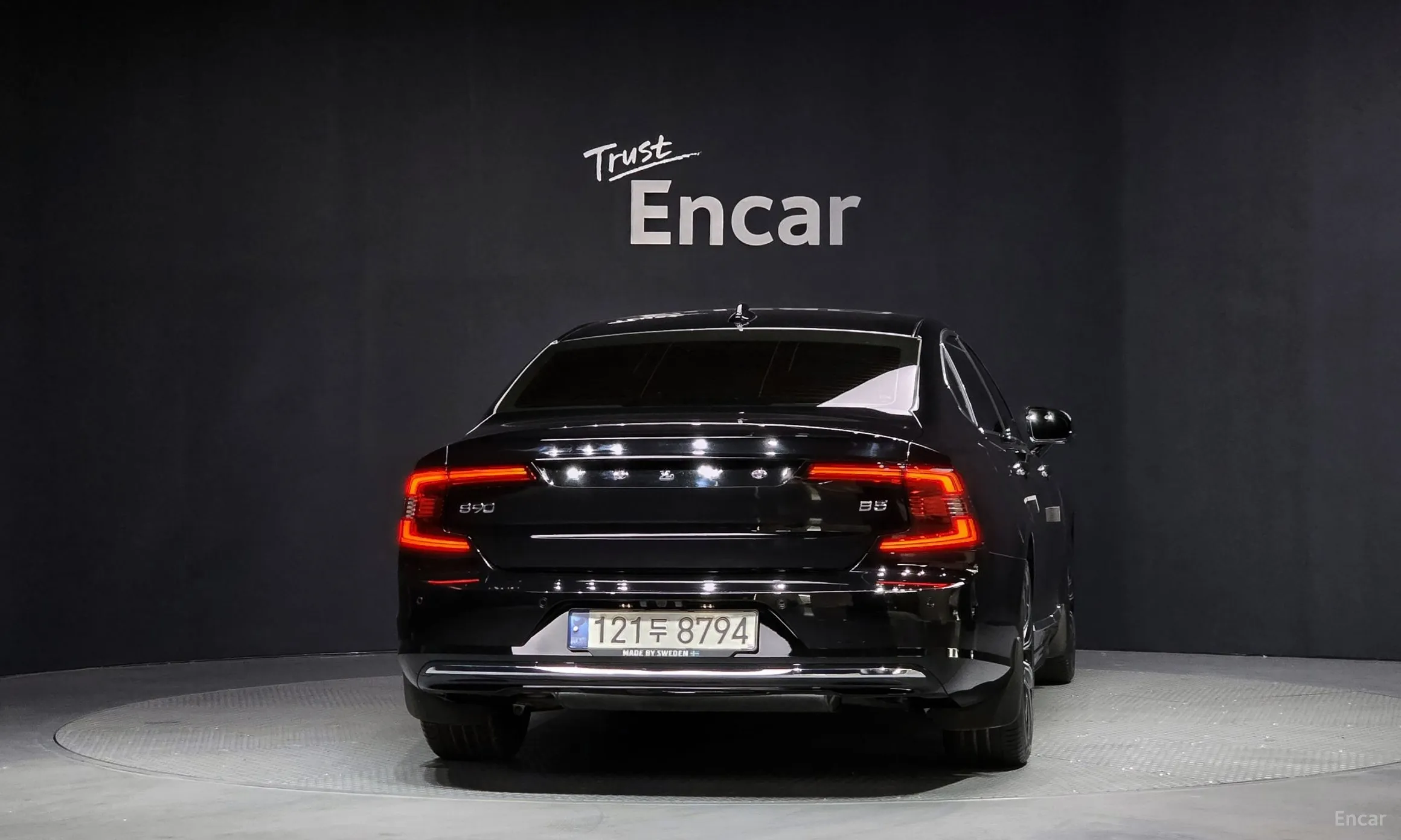 Volvo S90 превью 4