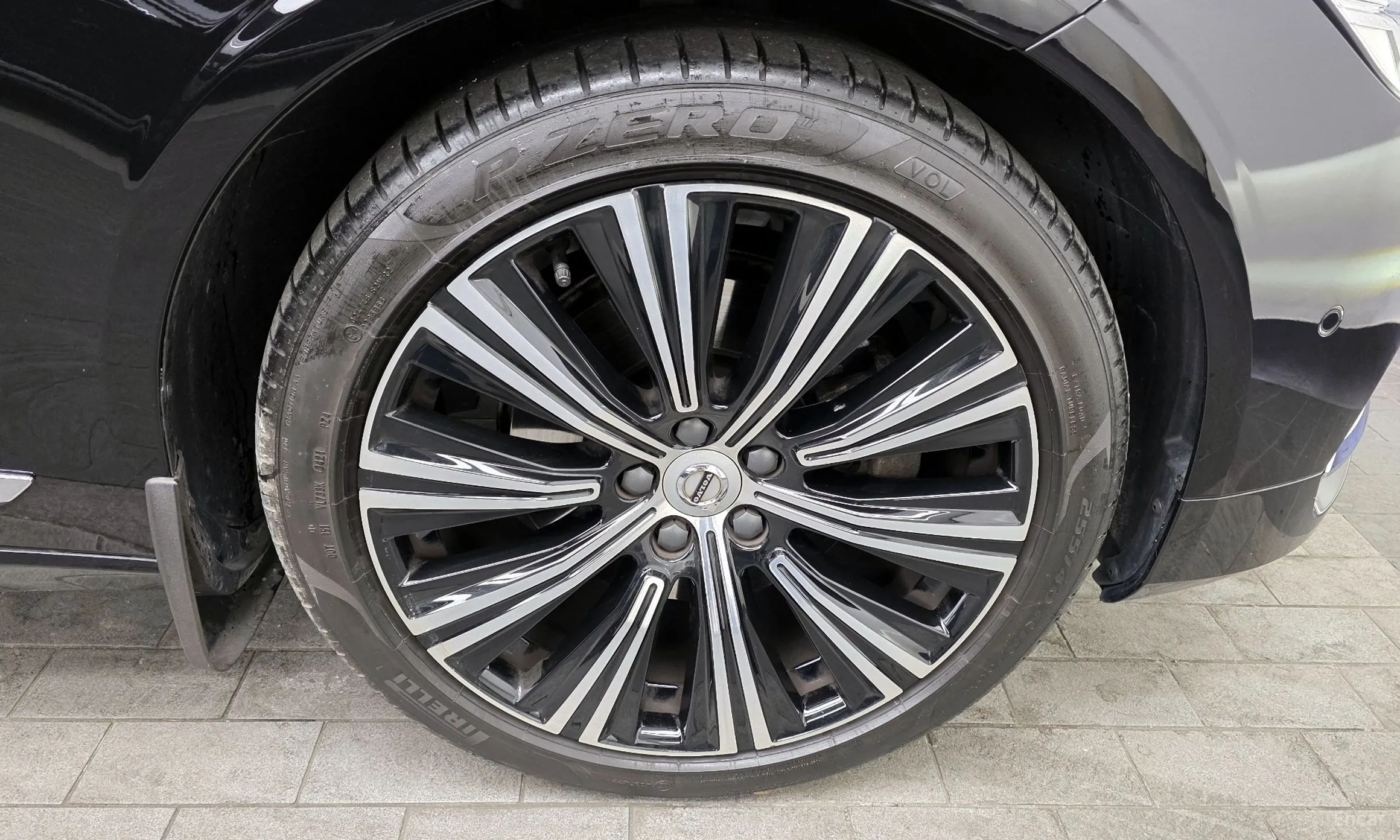 Volvo S90 превью 5