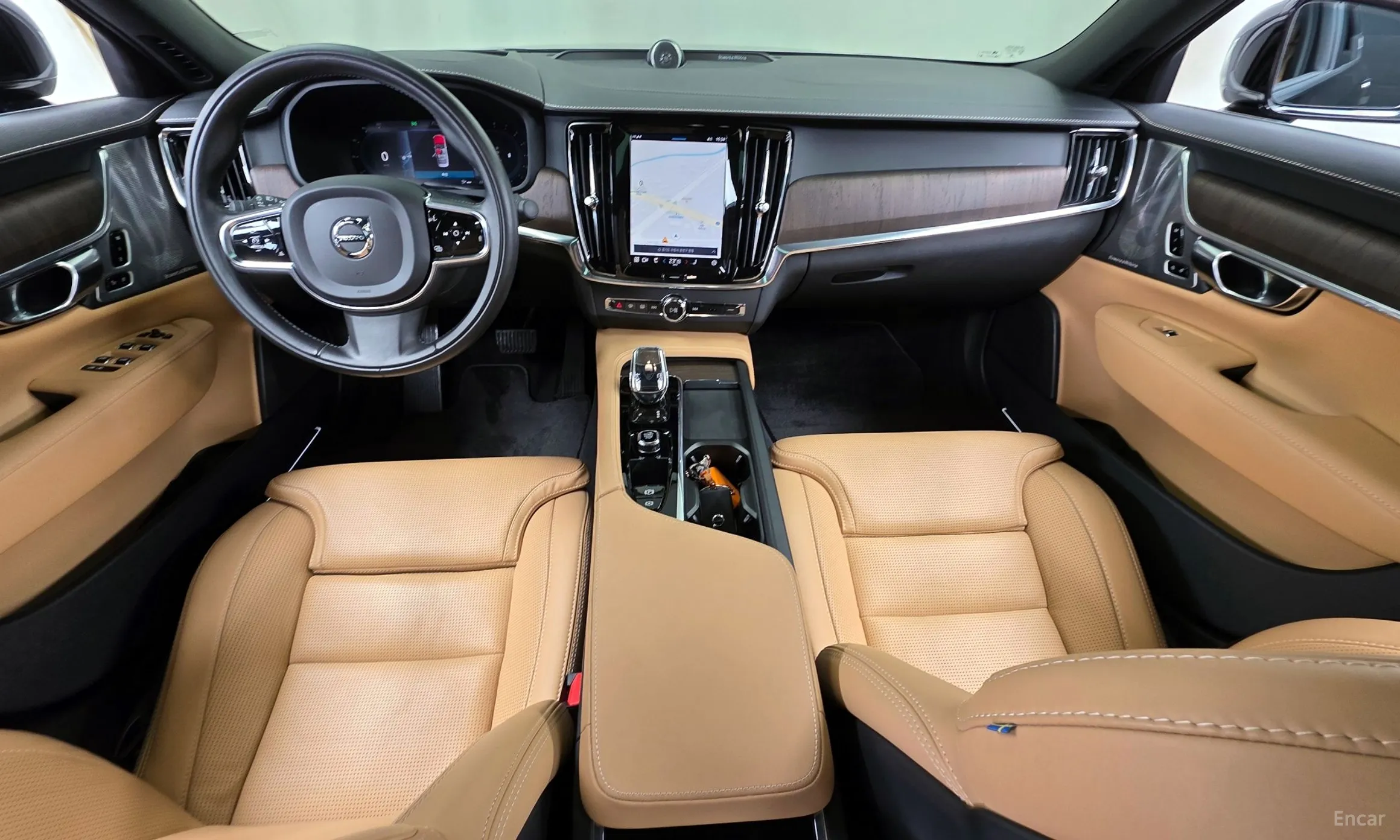Volvo S90 превью 7