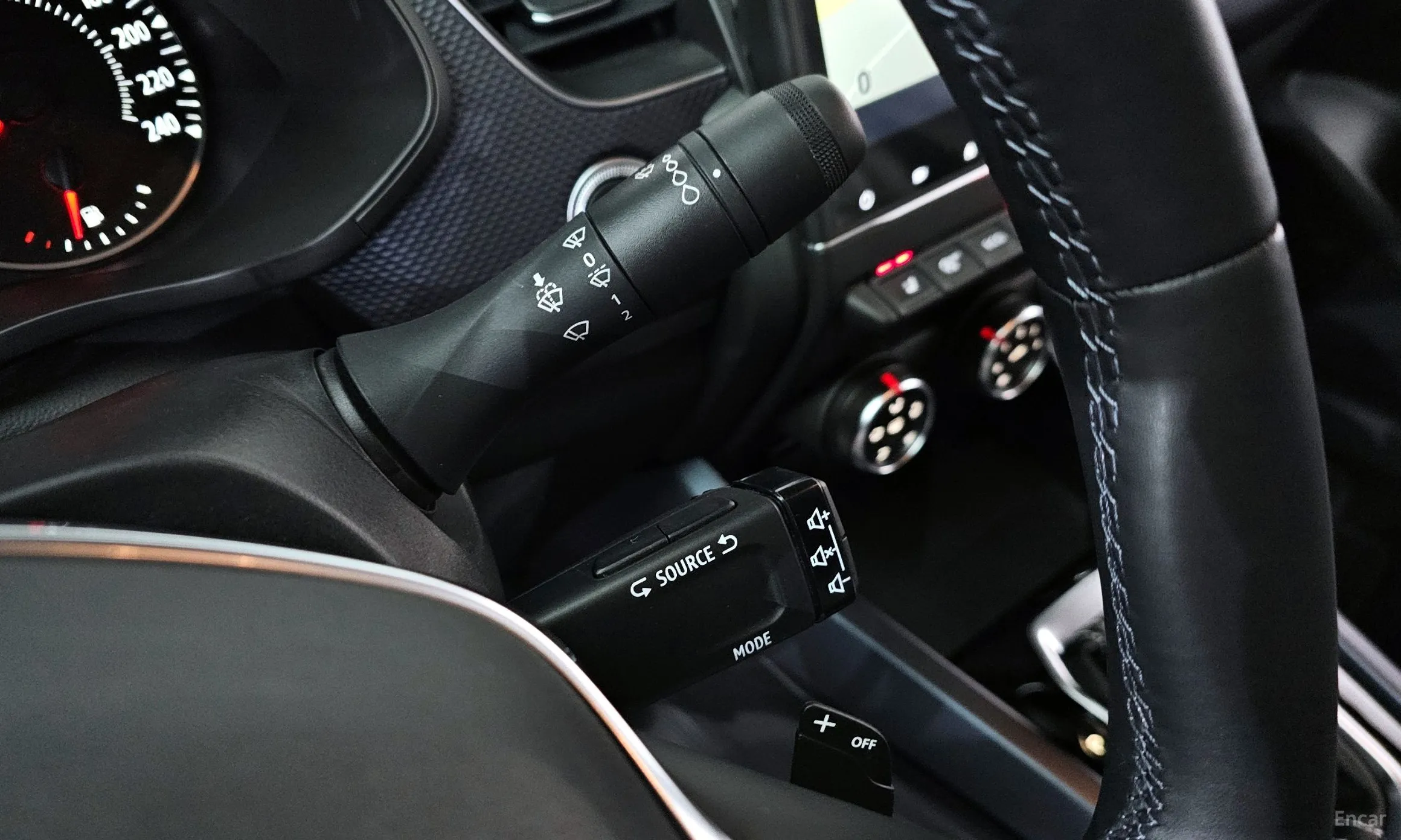 Renault Korea (Samsung) XM3 превью 18