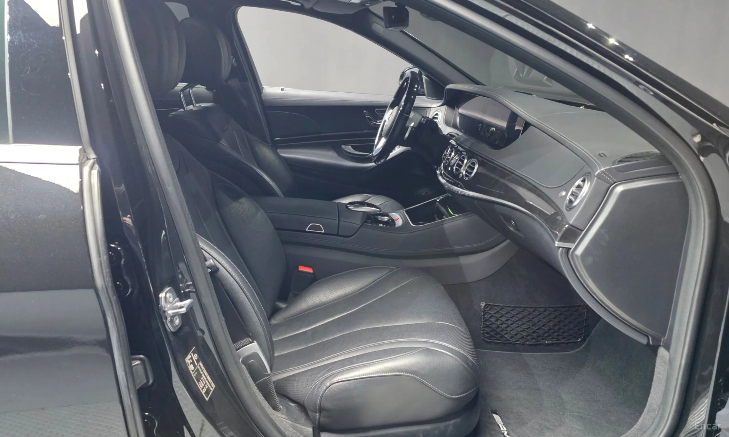 Mercedes Benz S-Class W222 превью 11