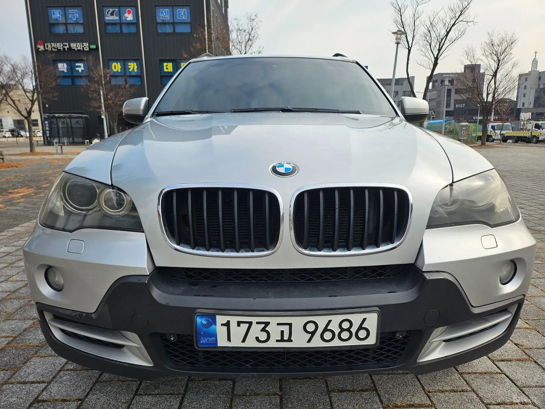 X5 (E70)