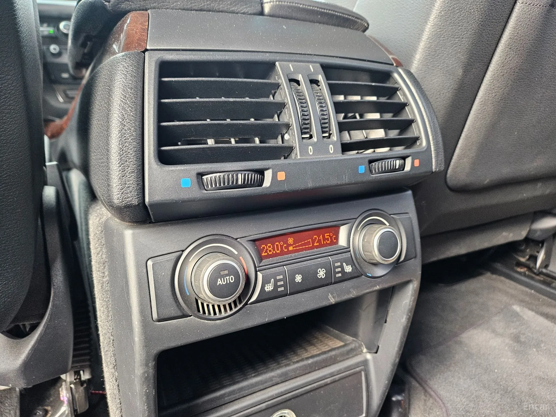 BMW X5 (E70) превью 10